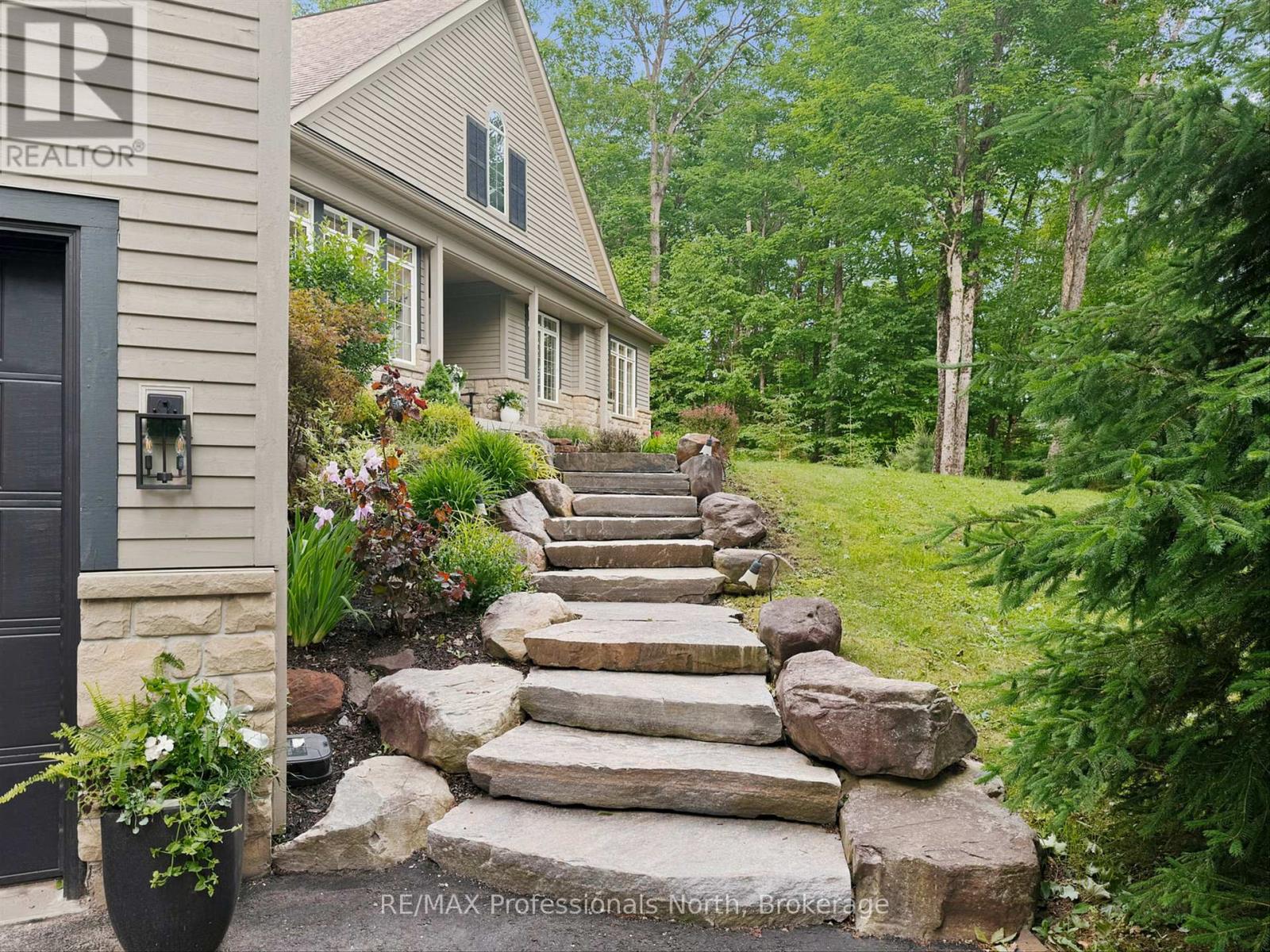 126 Deerfoot Trail, Huntsville, Ontario  P1H 0A8 - Photo 46 - X13471442