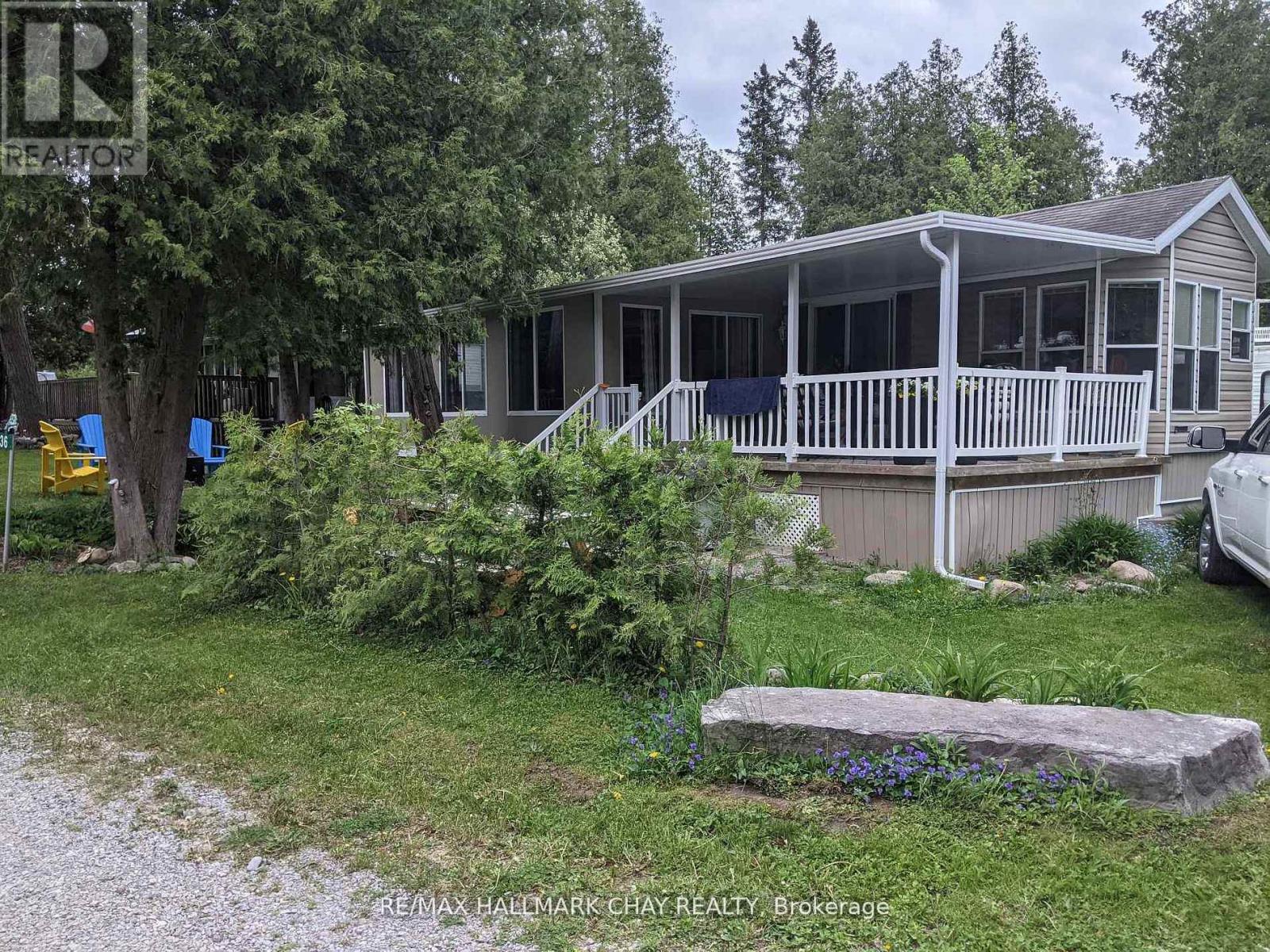 236 - 2152 County Rd 36 Road, Kawartha Lakes, Ontario K0M 1L0 - Photo 2 - X13515564