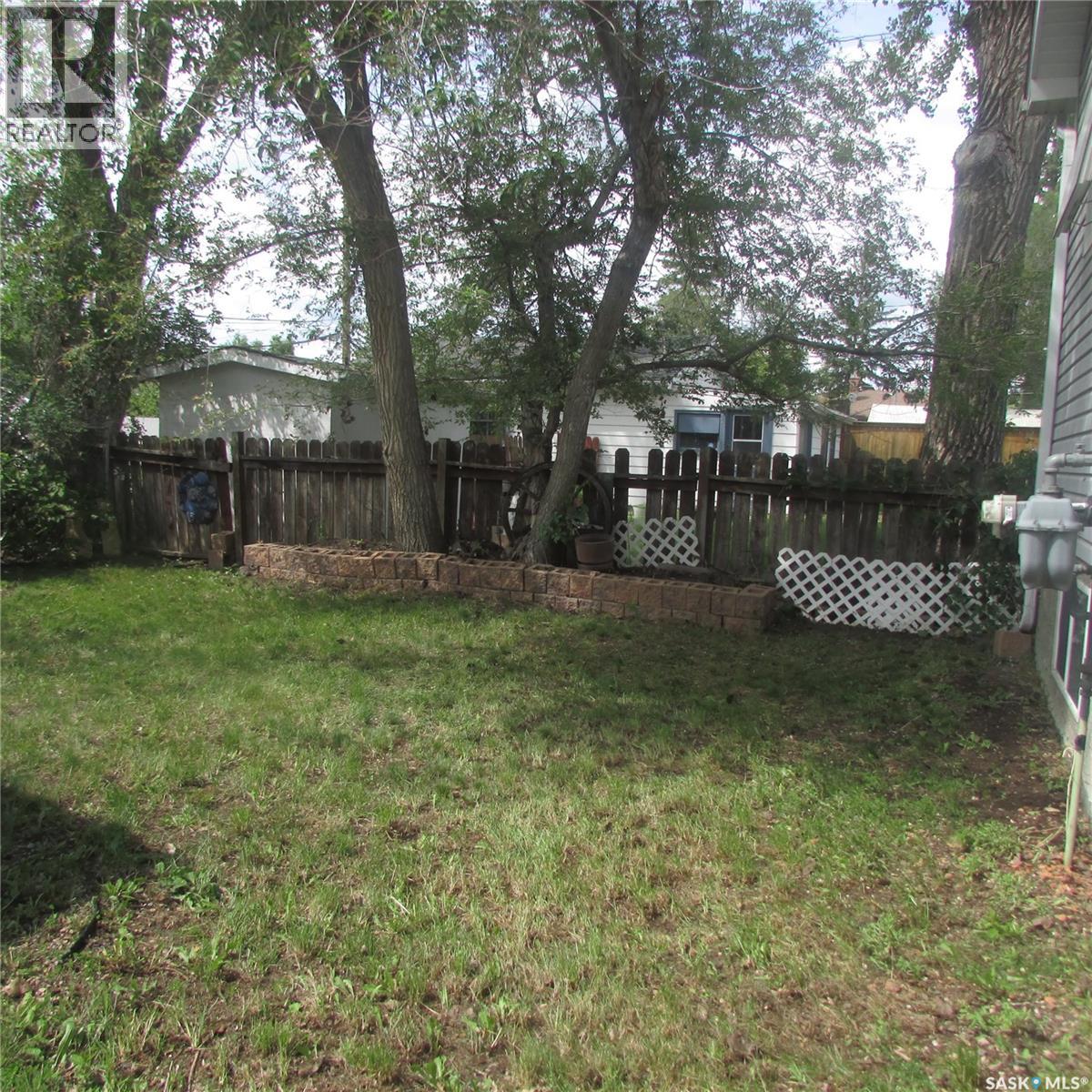 1340 Connaught Street, Regina, Saskatchewan  S4T 4S8 - Photo 4 - SK041329