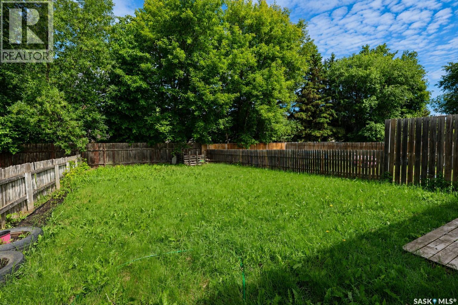 842-844 28th Street E, Prince Albert, Saskatchewan  S6V 1Y1 - Photo 11 - SK041287