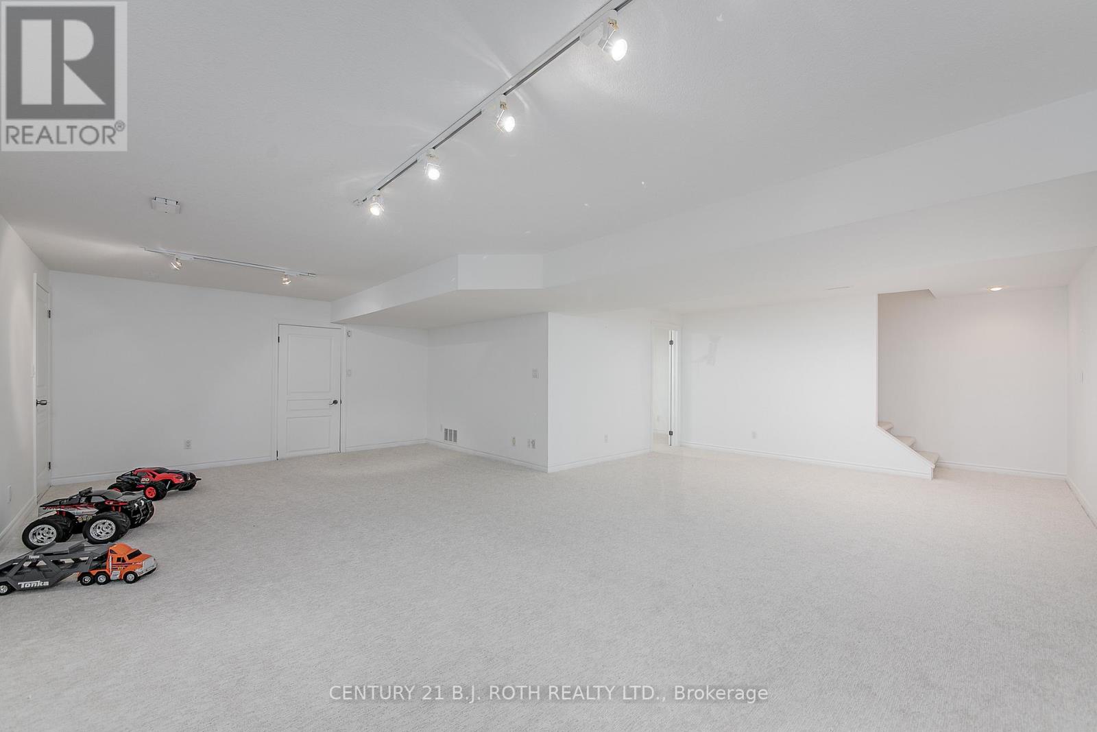 3925 Algoma Avenue, Innisfil, Ontario  L9S 2M4 - Photo 35 - N13105836