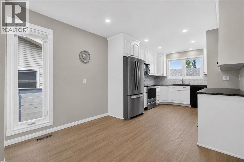 123 Templewood Road NE, Calgary, Alberta  T1Y 4B1 - Photo 8 - A2324536