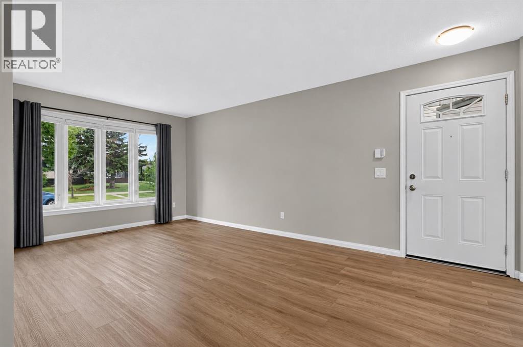 123 Templewood Road NE, Calgary, Alberta  T1Y 4B1 - Photo 4 - A2324536