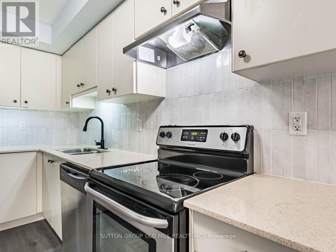 301 - 6 Drummond Street, Toronto, Ontario  M8V 1Y8 - Photo 16 - W13435112