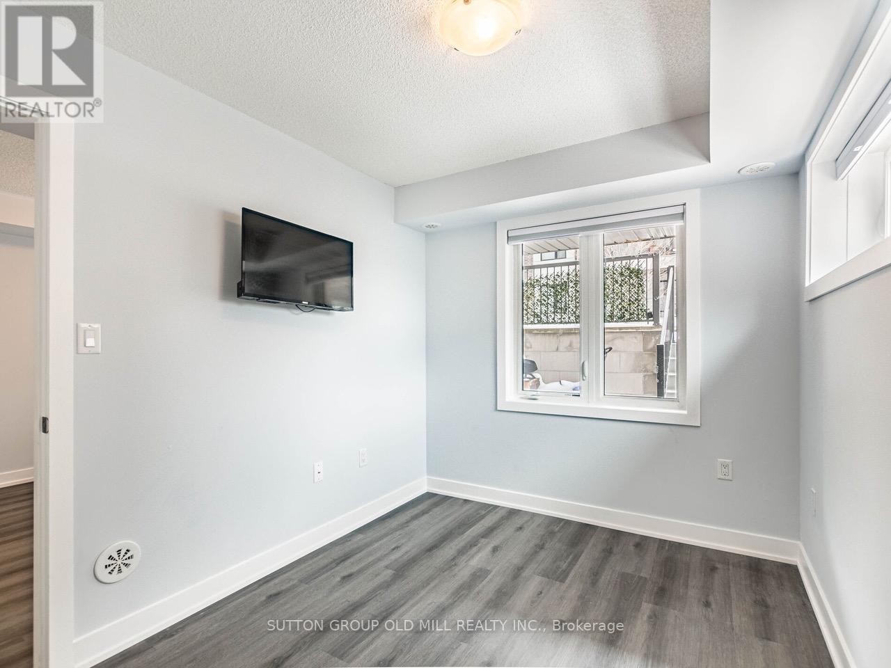 301 - 6 Drummond Street, Toronto, Ontario  M8V 1Y8 - Photo 18 - W13435112