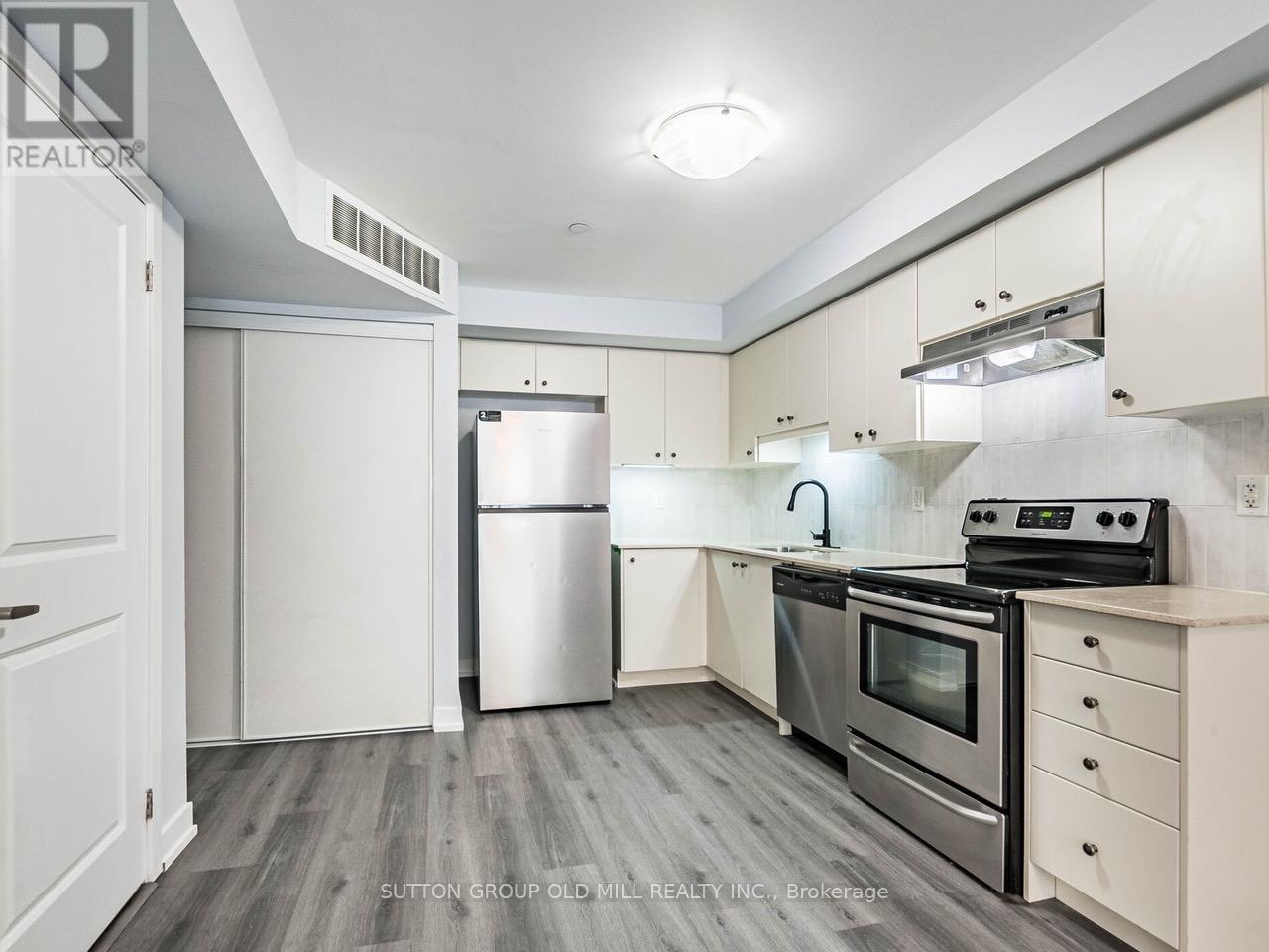 301 - 6 Drummond Street, Toronto, Ontario  M8V 1Y8 - Photo 9 - W13435112