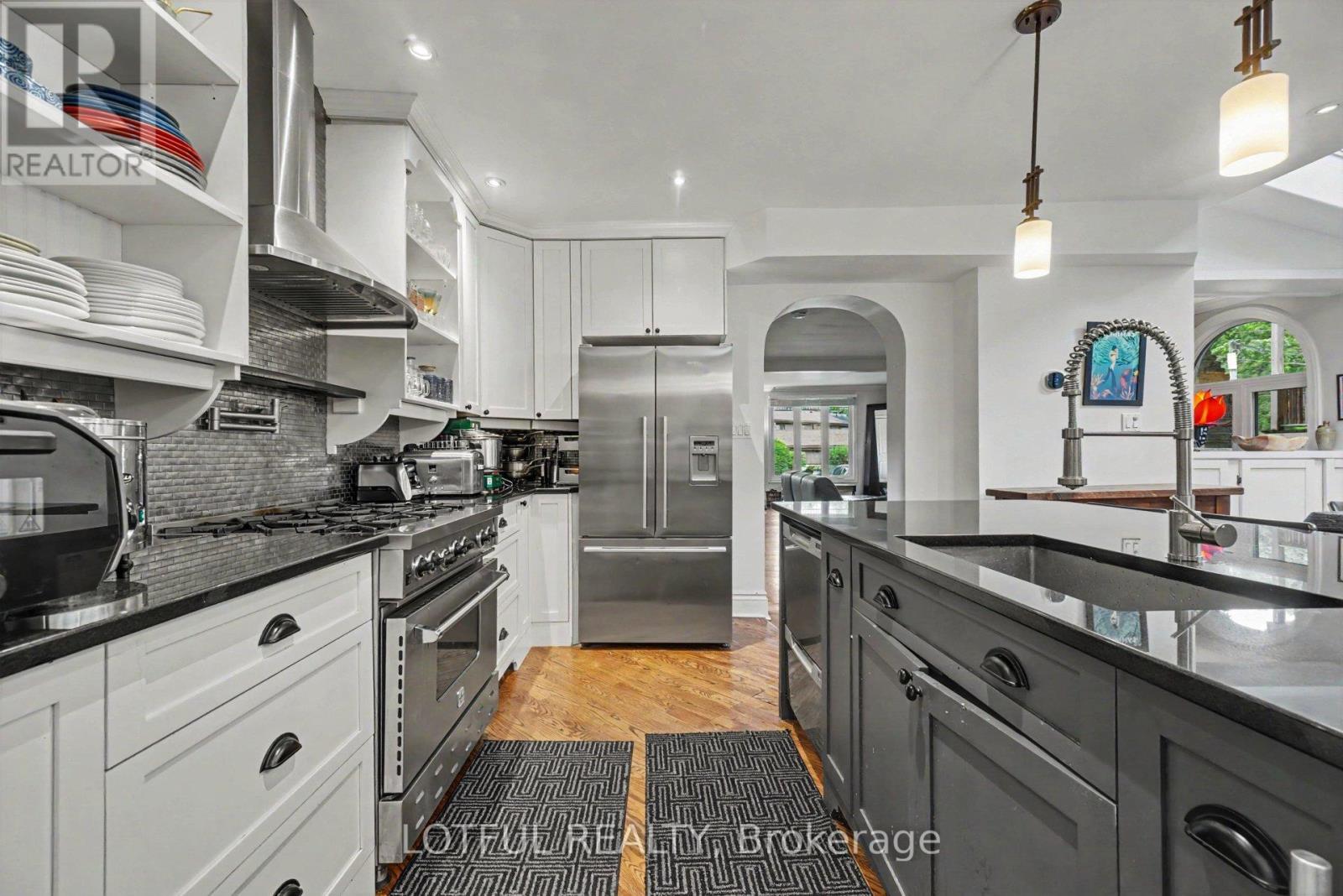 1 - 518 Hilson Avenue, Ottawa, Ontario  K1Z 6C8 - Photo 12 - X13515806