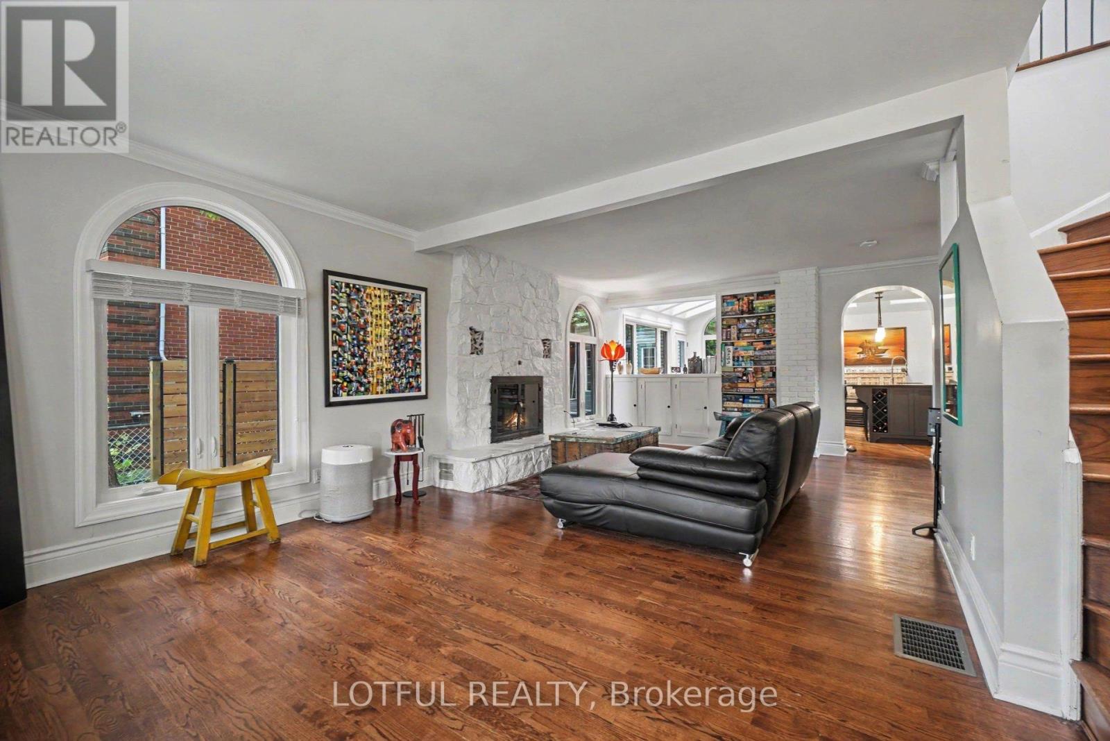 1 - 518 Hilson Avenue, Ottawa, Ontario  K1Z 6C8 - Photo 4 - X13515806