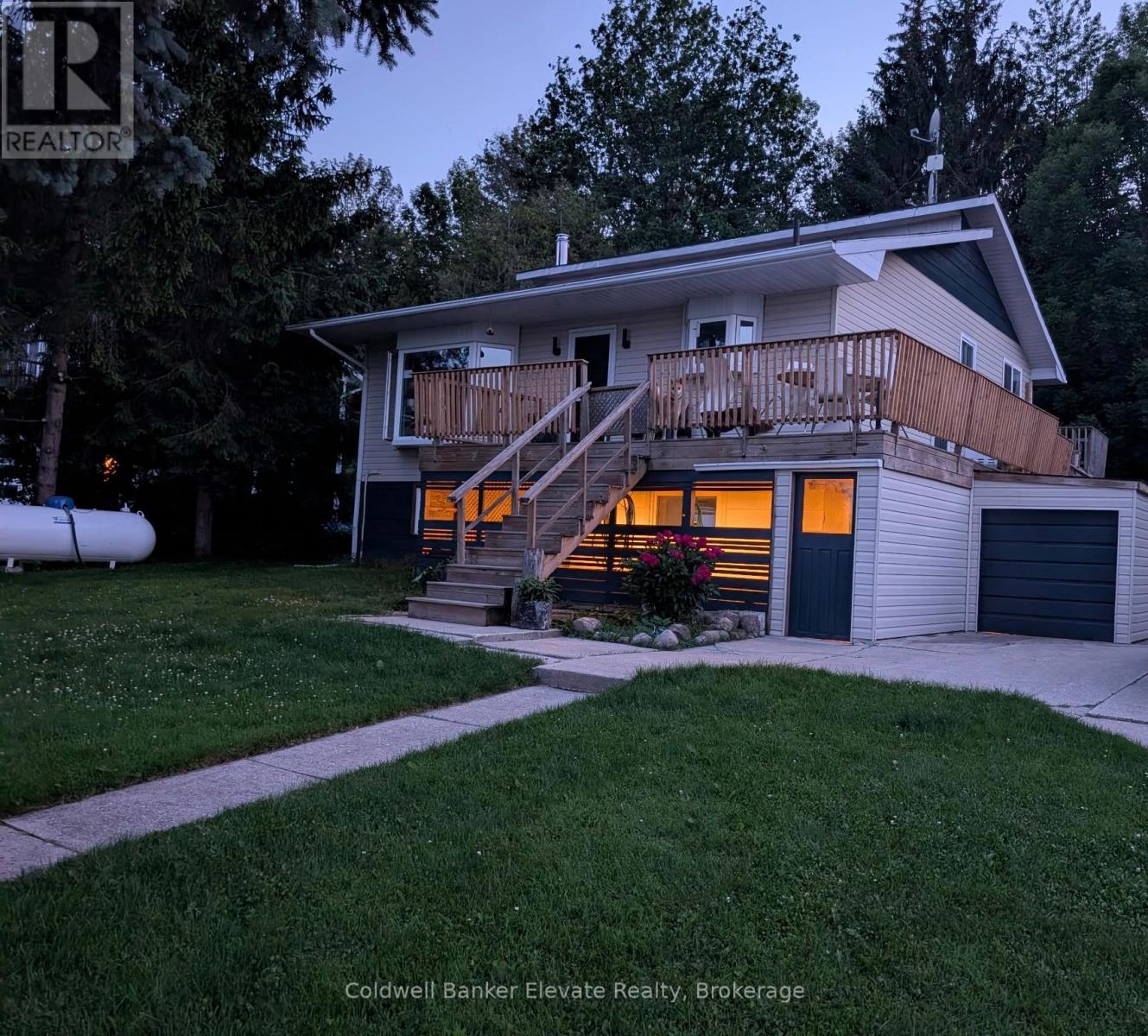 150 Macintosh Drive, Georgian Bluffs, Ontario  N0H 1S0 - Photo 5 - X13042320