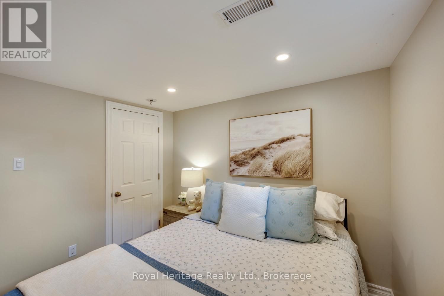 4 Jane Street, Clarington, Ontario  L1C 1G1 - Photo 39 - E13515048