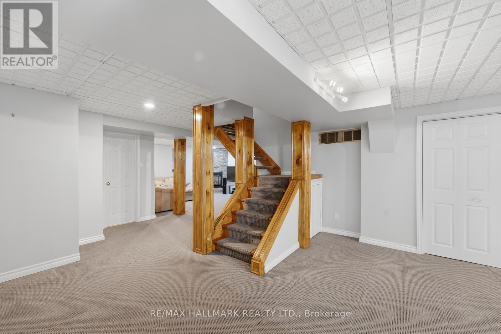 2494 Headon Forest Drive, Burlington, Ontario  L7M 3Z9 - Photo 36 - W13515054