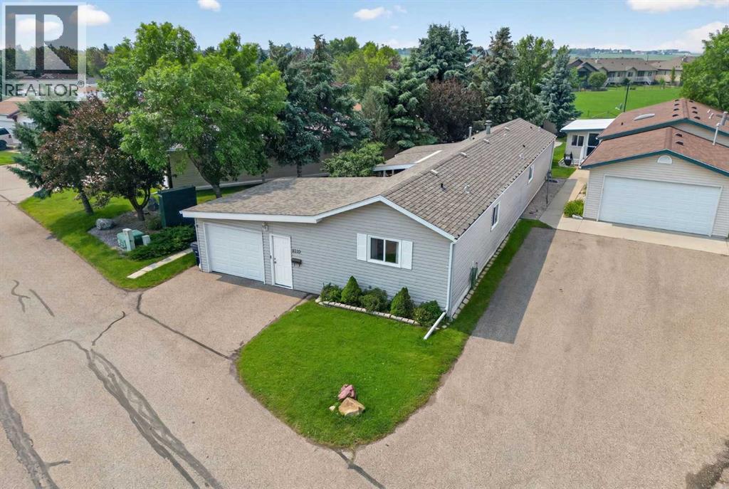 3240 29 Street S, Lethbridge, Alberta  T1K 7J9 - Photo 3 - A2326108