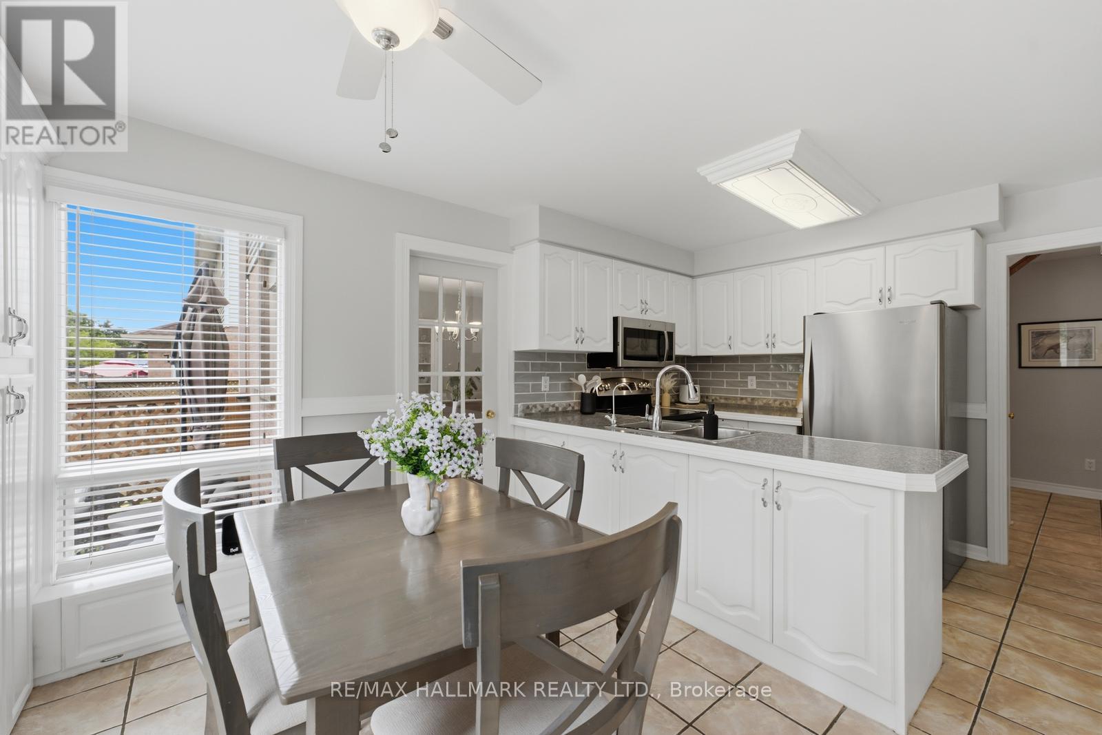 2494 Headon Forest Drive, Burlington, Ontario  L7M 3Z9 - Photo 15 - W13515054
