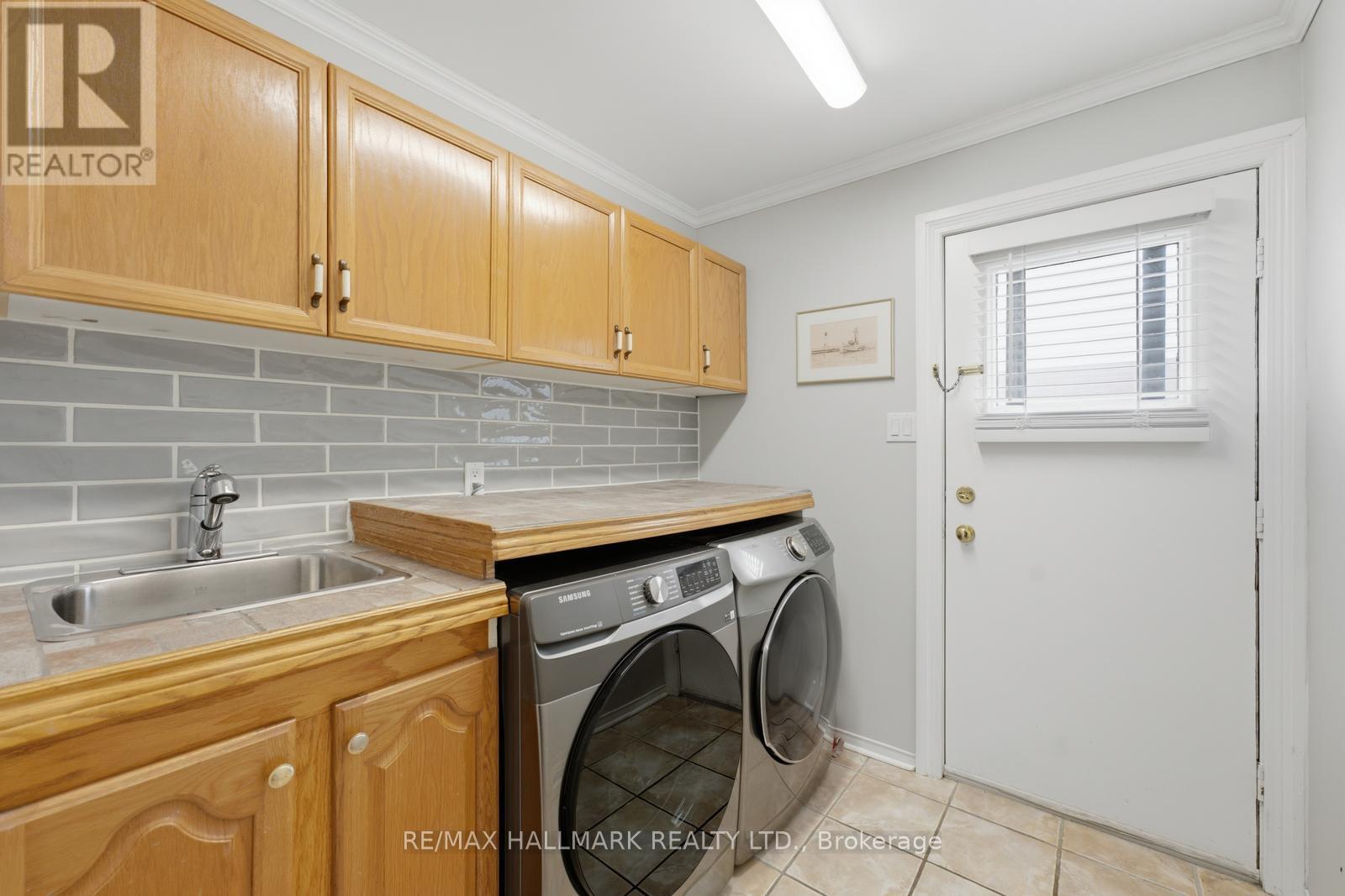 2494 Headon Forest Drive, Burlington, Ontario  L7M 3Z9 - Photo 24 - W13515054