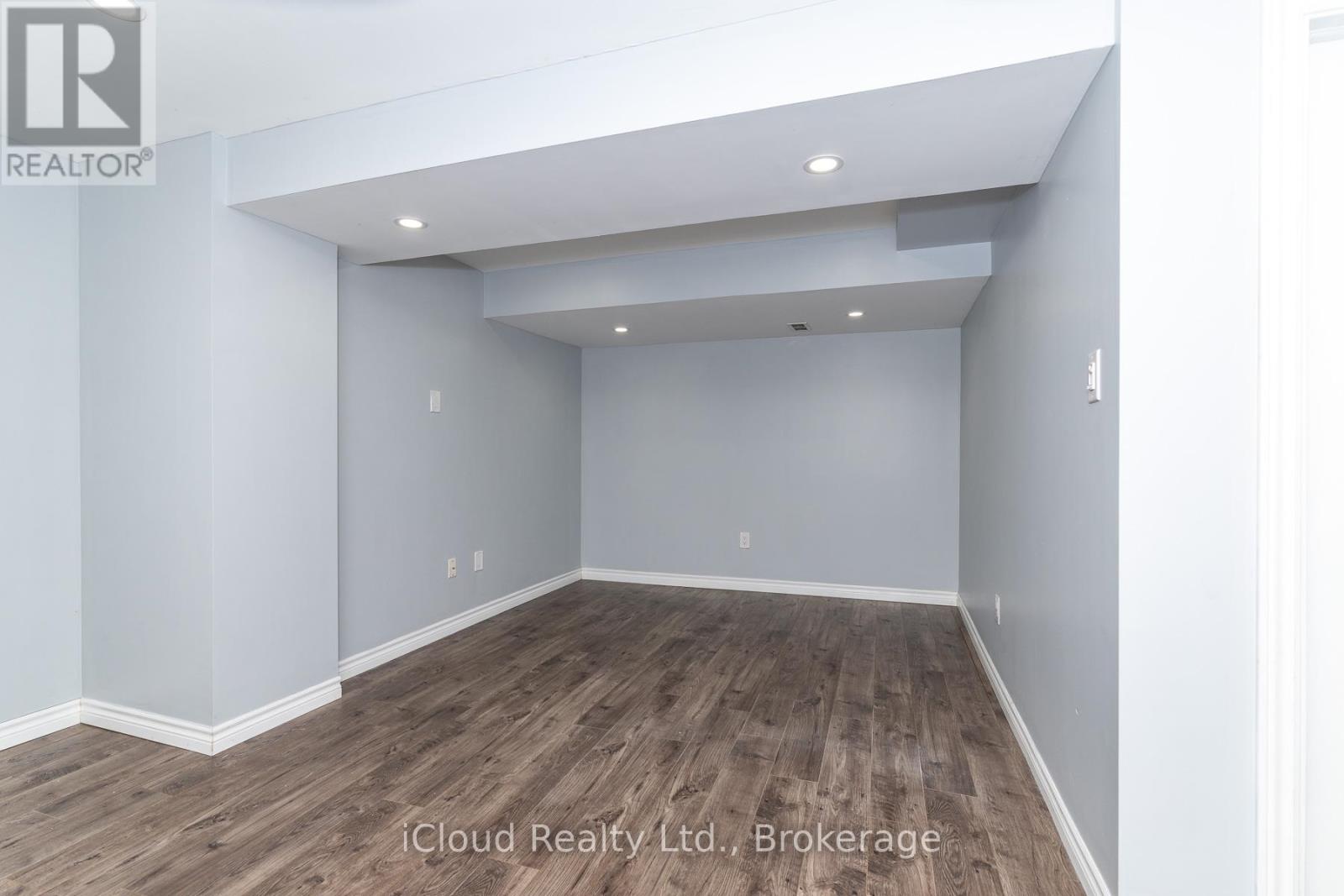 113 ECHOVALLEY DRIVE