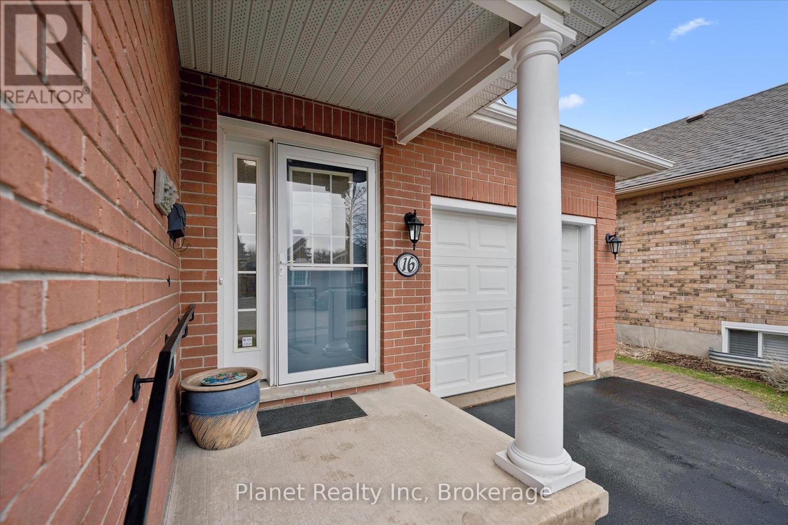 16 Winterberry Lane, Guelph (Village By The Arboretum), Ontario  N1G 4X7 - Photo 2 - X13515656
