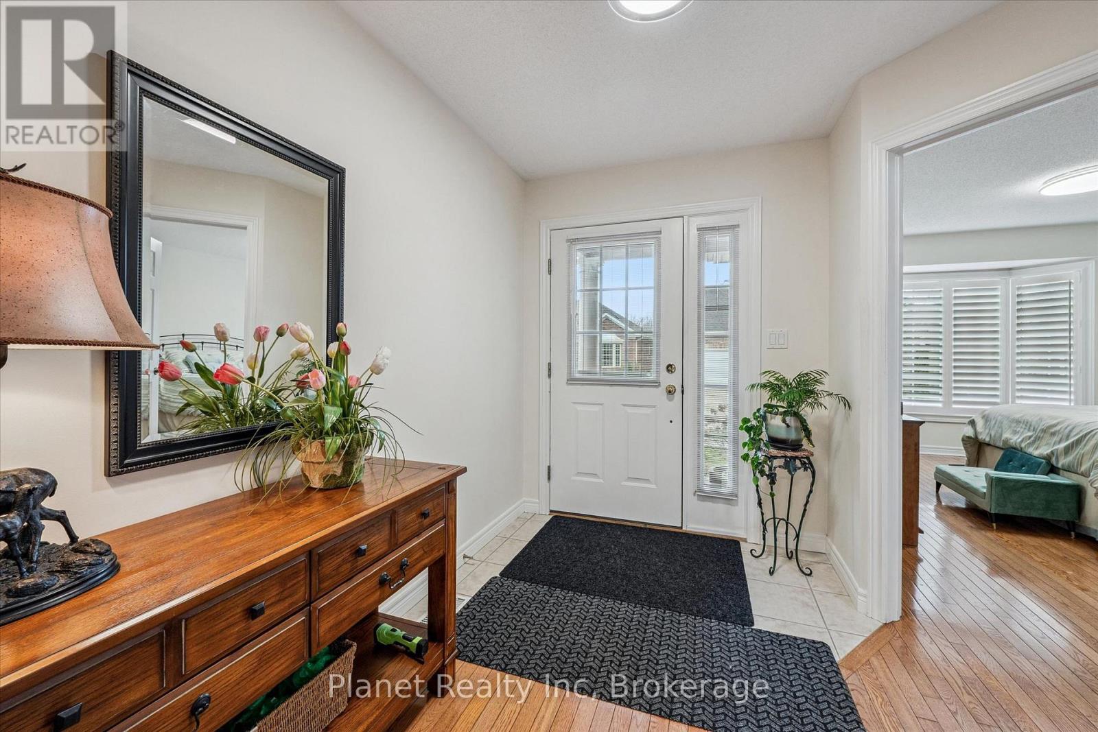 16 Winterberry Lane, Guelph (Village By The Arboretum), Ontario  N1G 4X7 - Photo 3 - X13515656