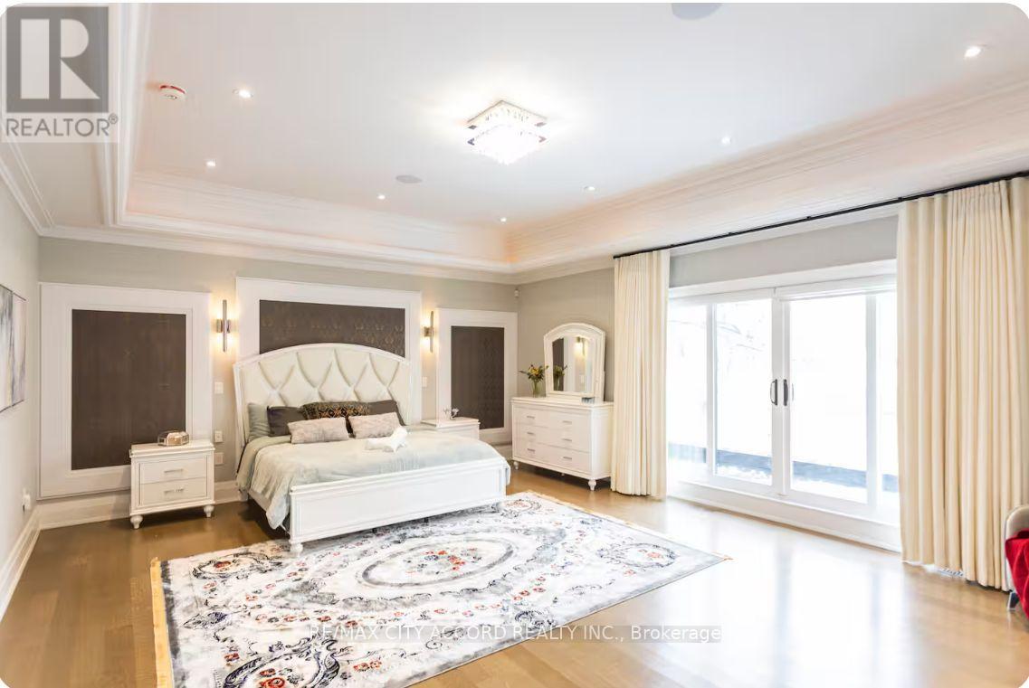 98 Upper Canada Drive, Toronto, Ontario  M2P 1S4 - Photo 25 - C13514364