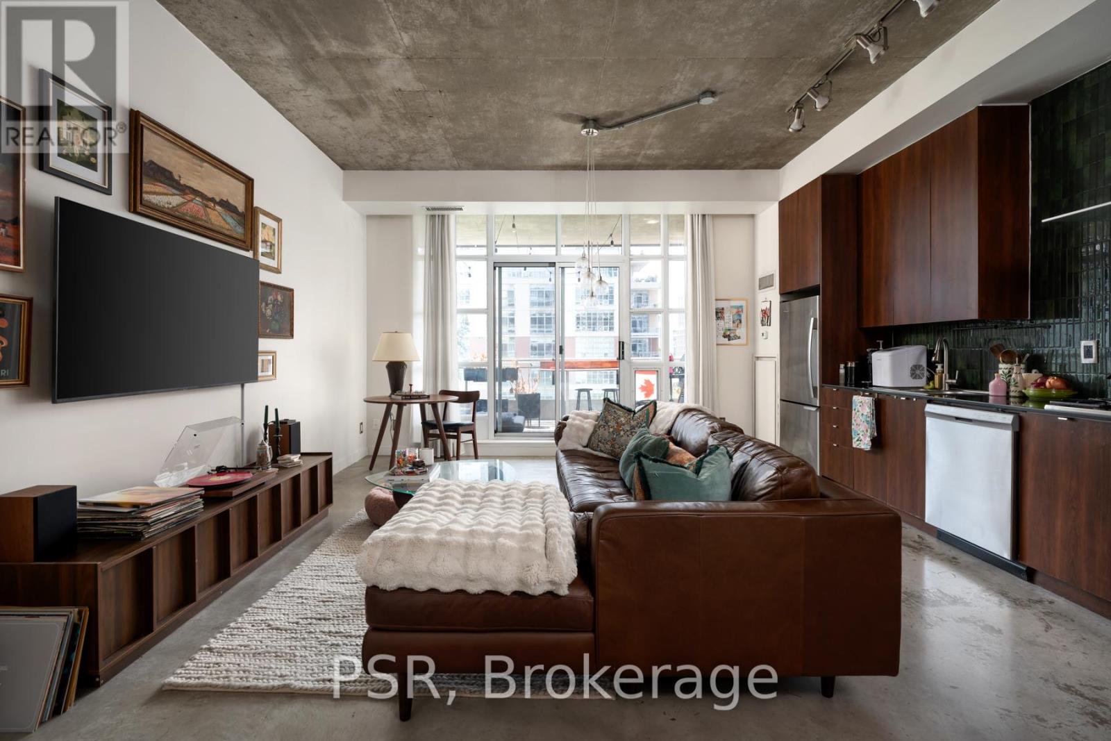 507 - 23 Brant Street, Toronto, Ontario  M5V 2L5 - Photo 3 - C13515800