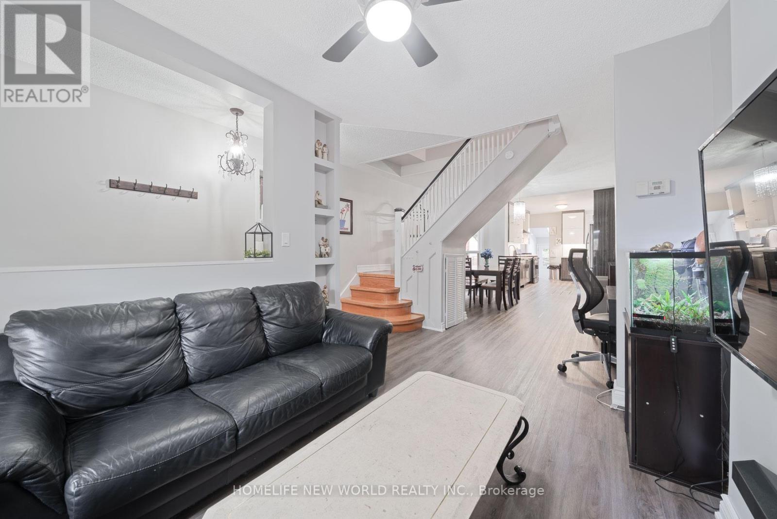 54 Marchmount Road, Toronto, Ontario  M6G 2A9 - Photo 16 - C13515872