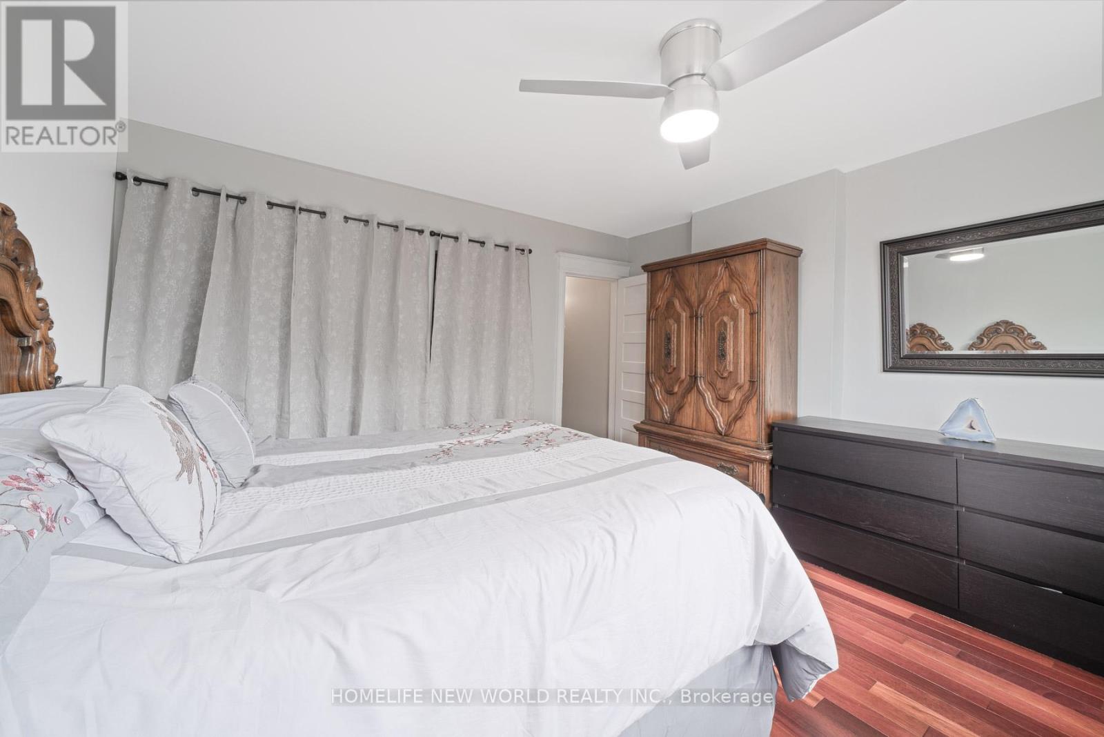 54 Marchmount Road, Toronto, Ontario  M6G 2A9 - Photo 21 - C13515872