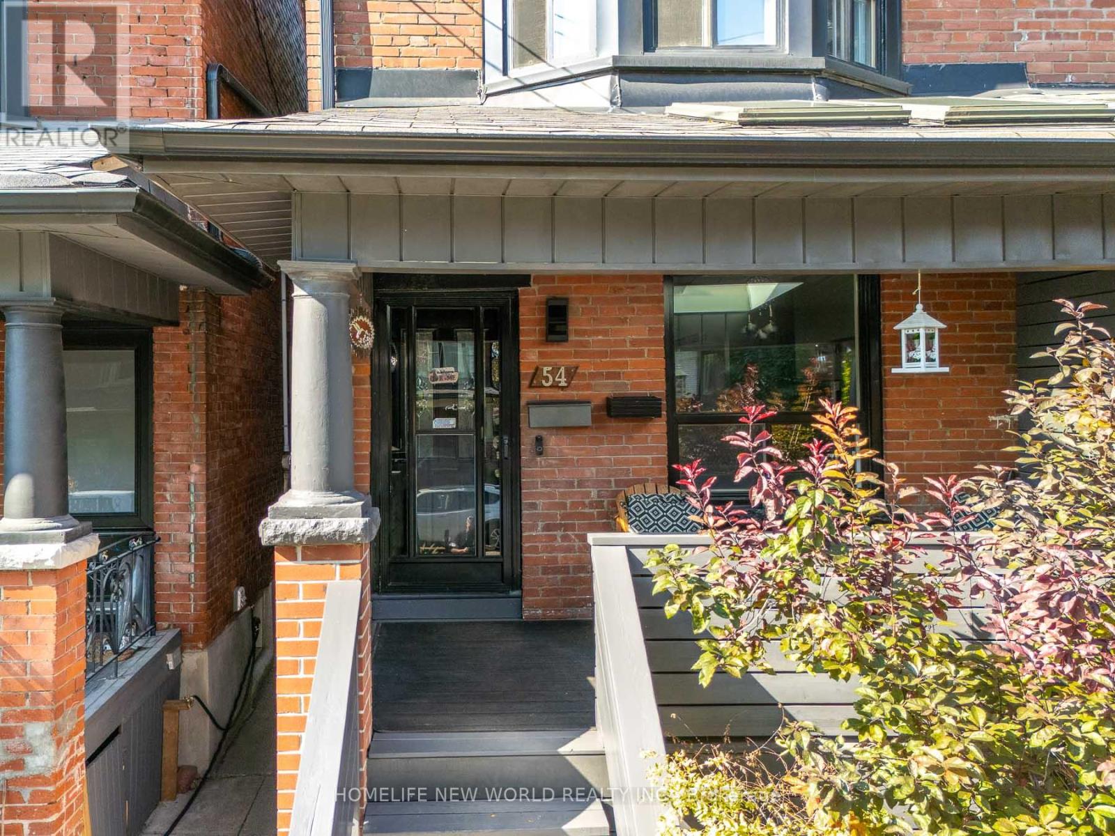 54 Marchmount Road, Toronto, Ontario  M6G 2A9 - Photo 3 - C13515872