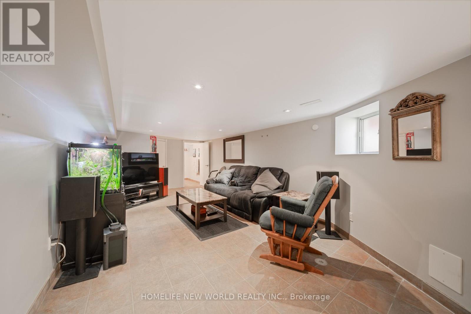 54 Marchmount Road, Toronto, Ontario  M6G 2A9 - Photo 32 - C13515872