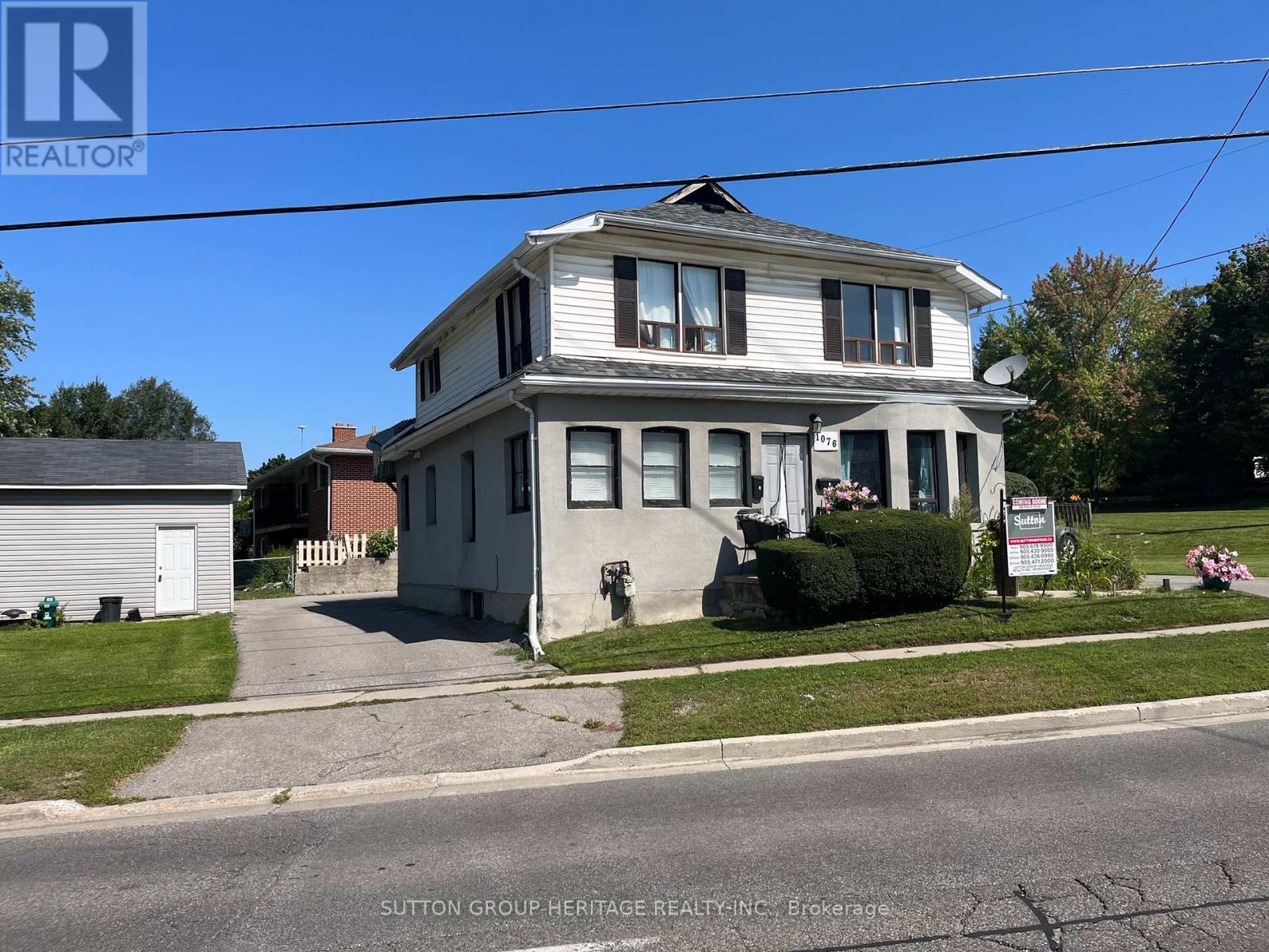 1076 KING STREET E, Oshawa (Eastdale)