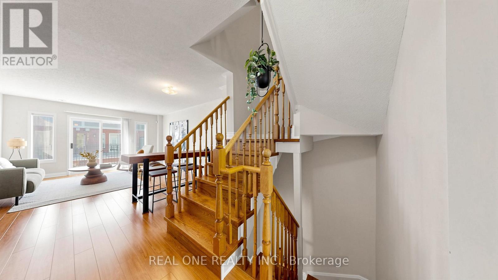 83 Mondeo Drive, Toronto, Ontario  M1P 5B6 - Photo 19 - E13515734
