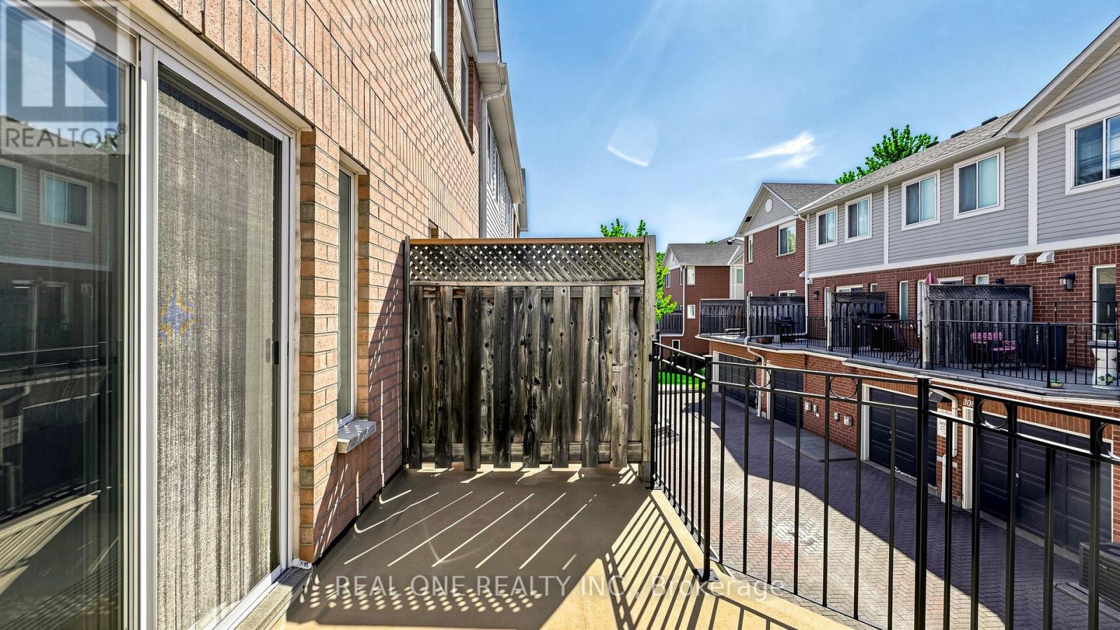 83 Mondeo Drive, Toronto, Ontario  M1P 5B6 - Photo 35 - E13515734