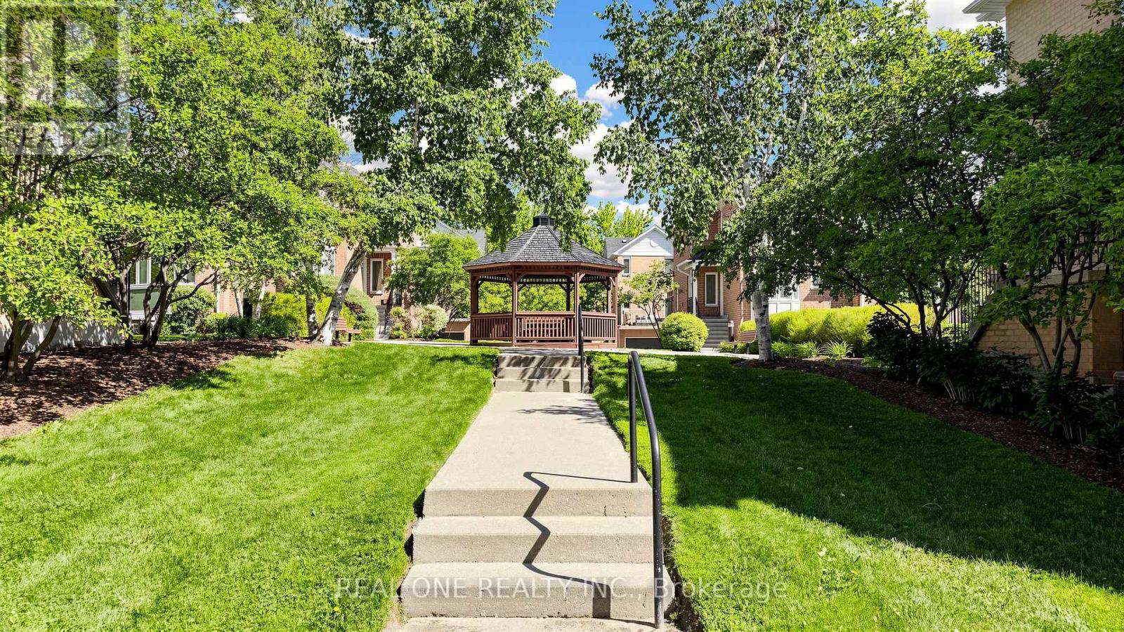 83 Mondeo Drive, Toronto, Ontario  M1P 5B6 - Photo 37 - E13515734