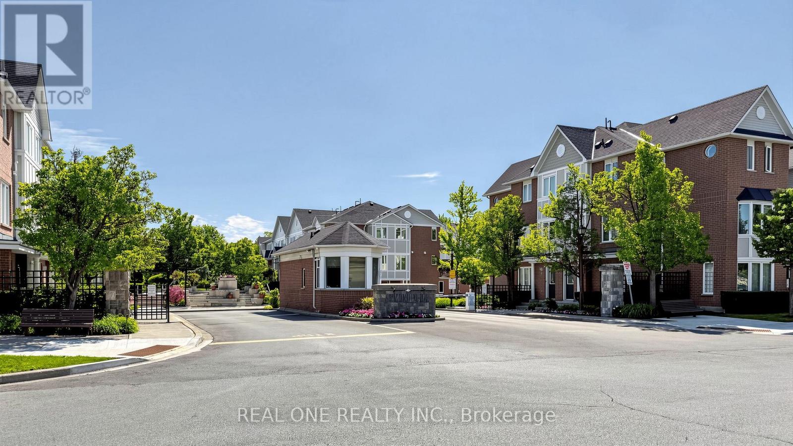 83 Mondeo Drive, Toronto, Ontario  M1P 5B6 - Photo 41 - E13515734