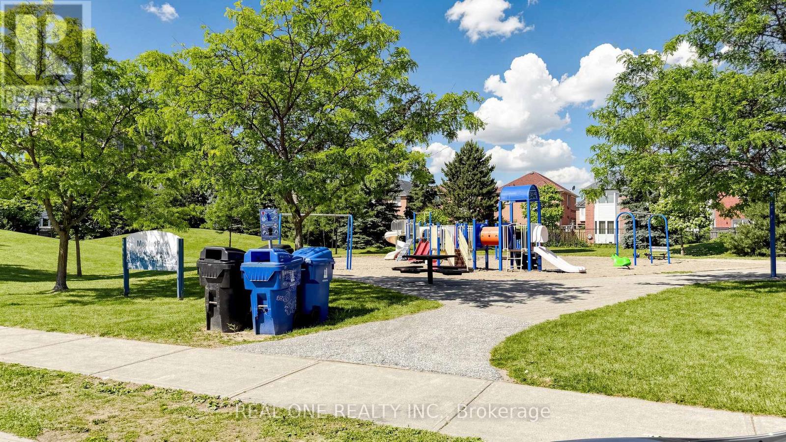 83 Mondeo Drive, Toronto, Ontario  M1P 5B6 - Photo 42 - E13515734