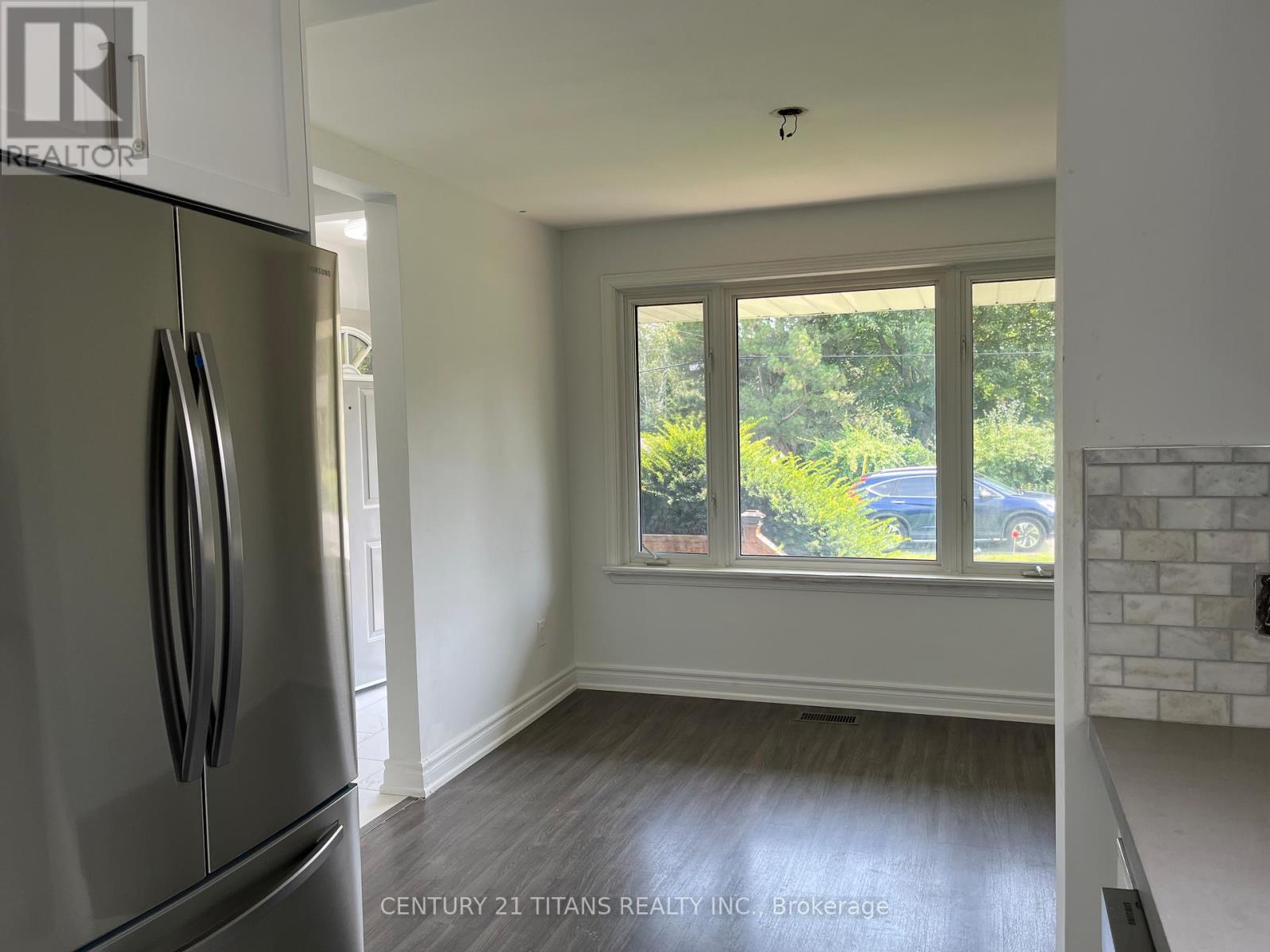 192 Island Road, Toronto, Ontario  M1C 2P8 - Photo 4 - E13515868