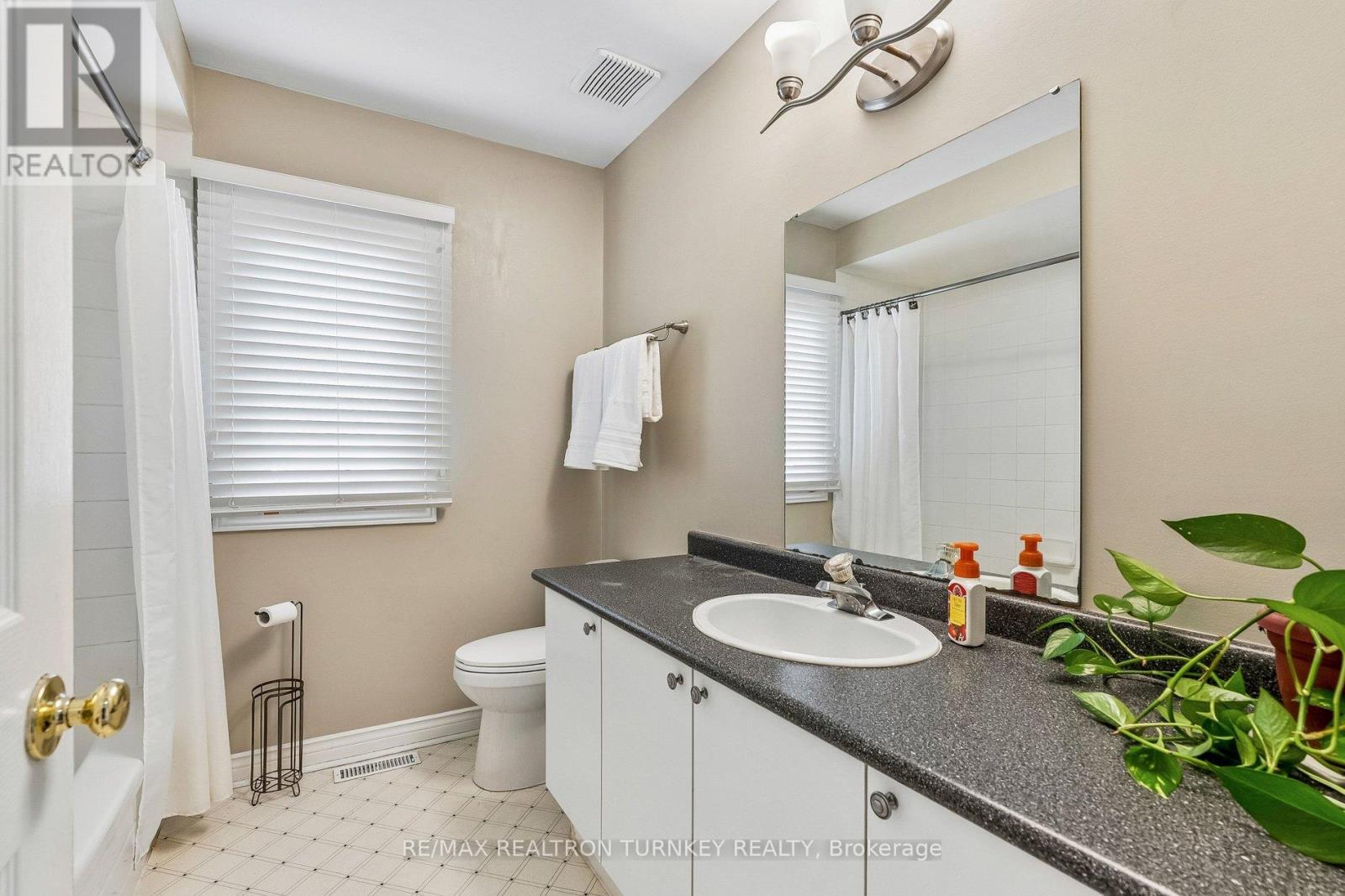 638 Gagnon Place, Newmarket, Ontario  L3X 1V8 - Photo 32 - N13515768