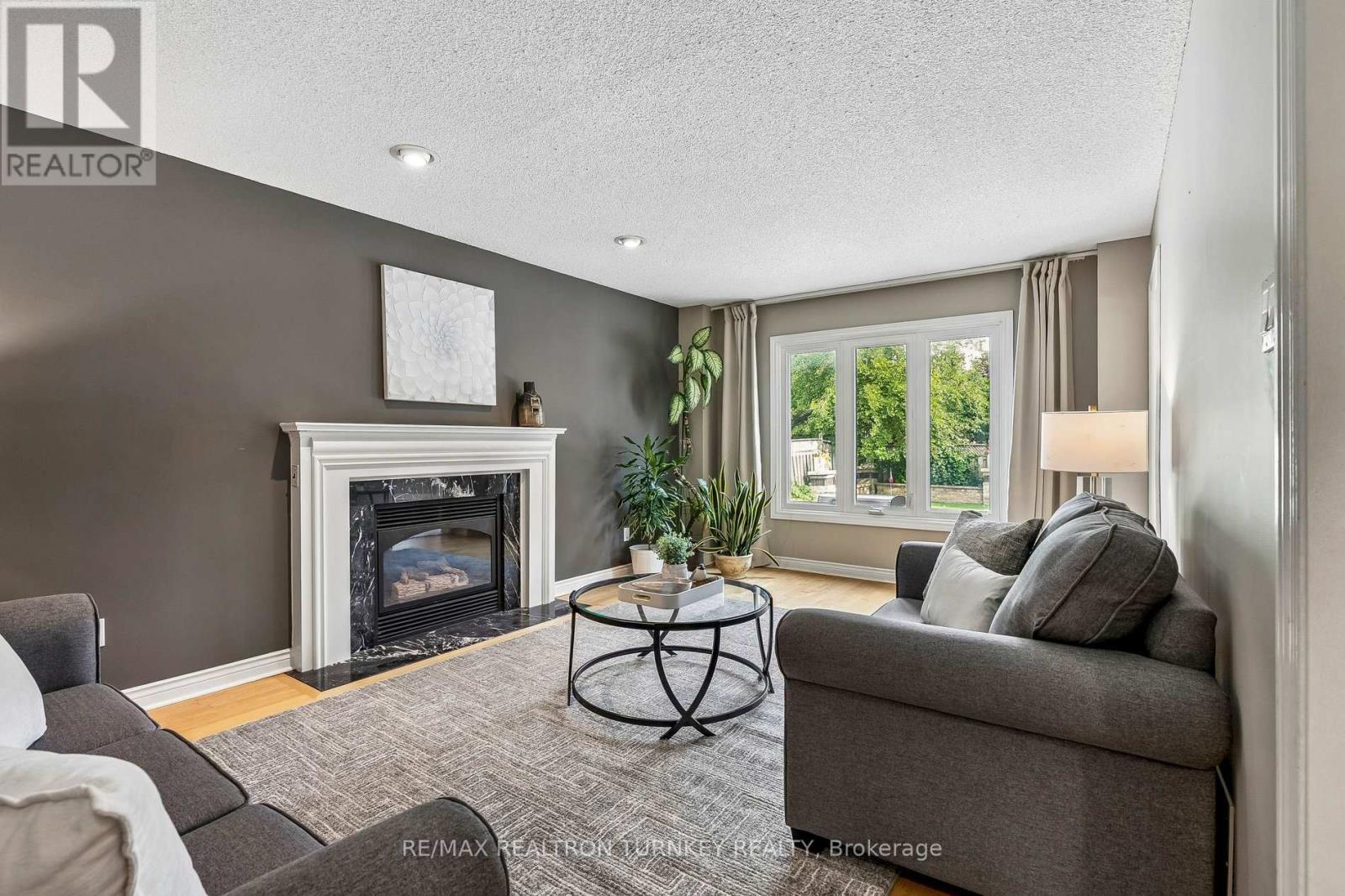 638 Gagnon Place, Newmarket, Ontario  L3X 1V8 - Photo 7 - N13515768