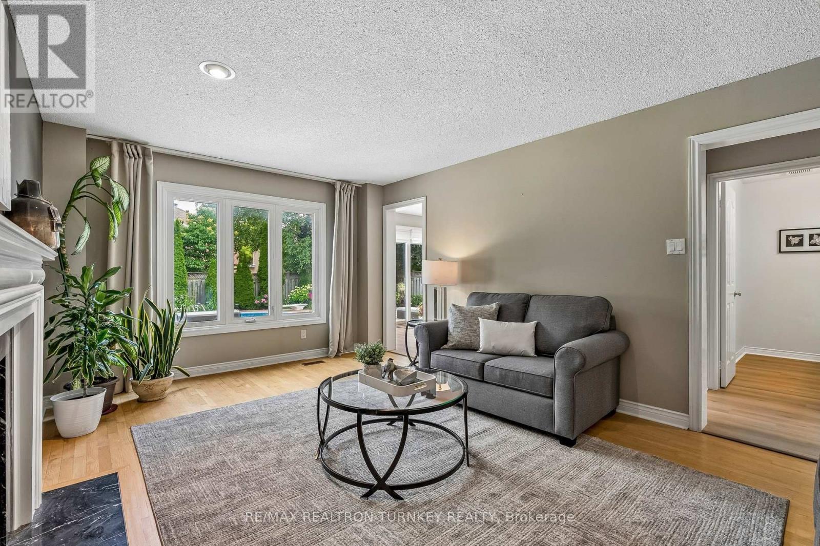 638 Gagnon Place, Newmarket, Ontario  L3X 1V8 - Photo 8 - N13515768