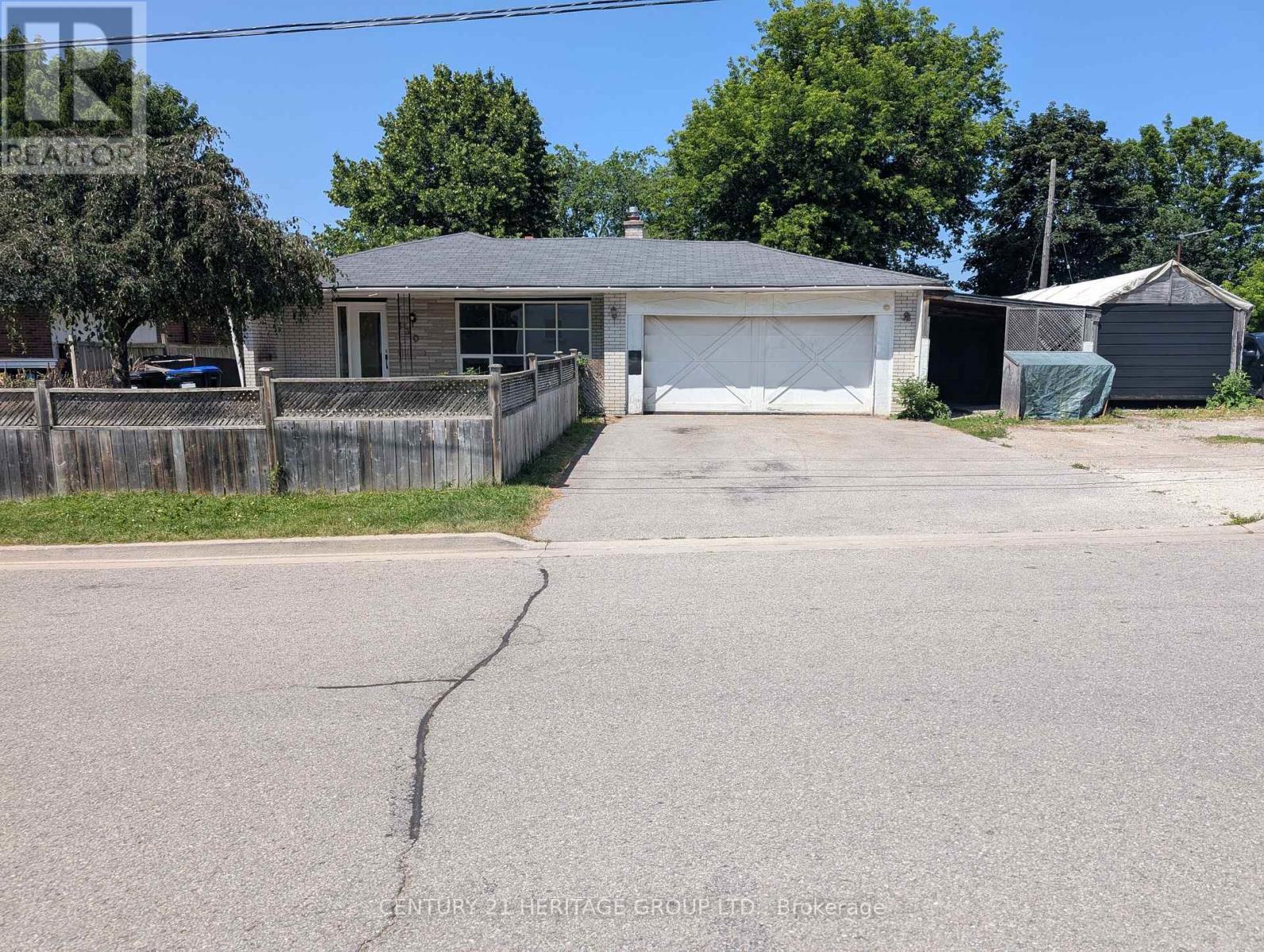130 Toronto Street, Bradford West Gwillimbury, Ontario  L3Z 1N9 - Photo 1 - N13515780