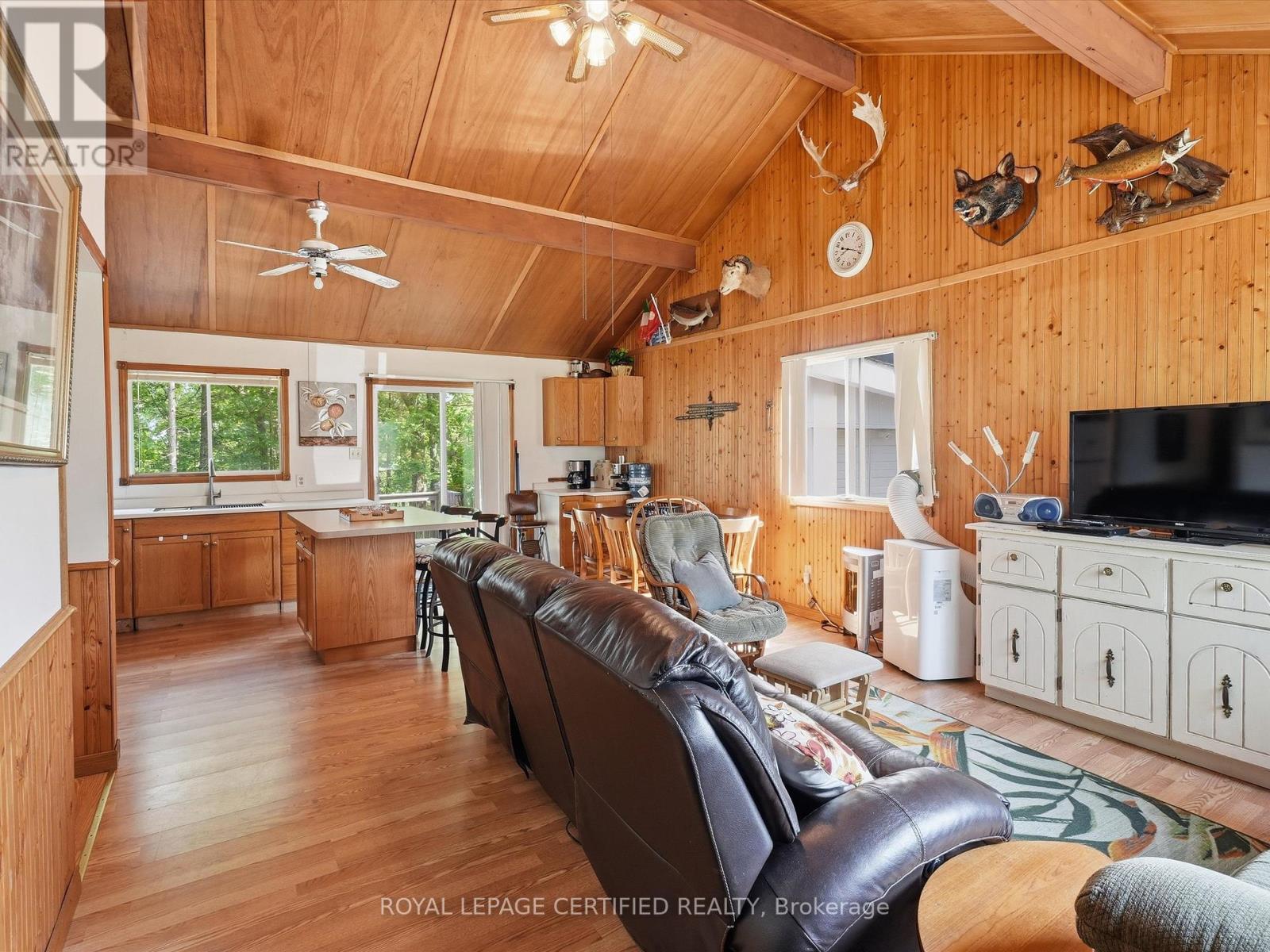 46 Tucson Road, Tiny, Ontario  L9M 0B6 - Photo 11 - S13515744