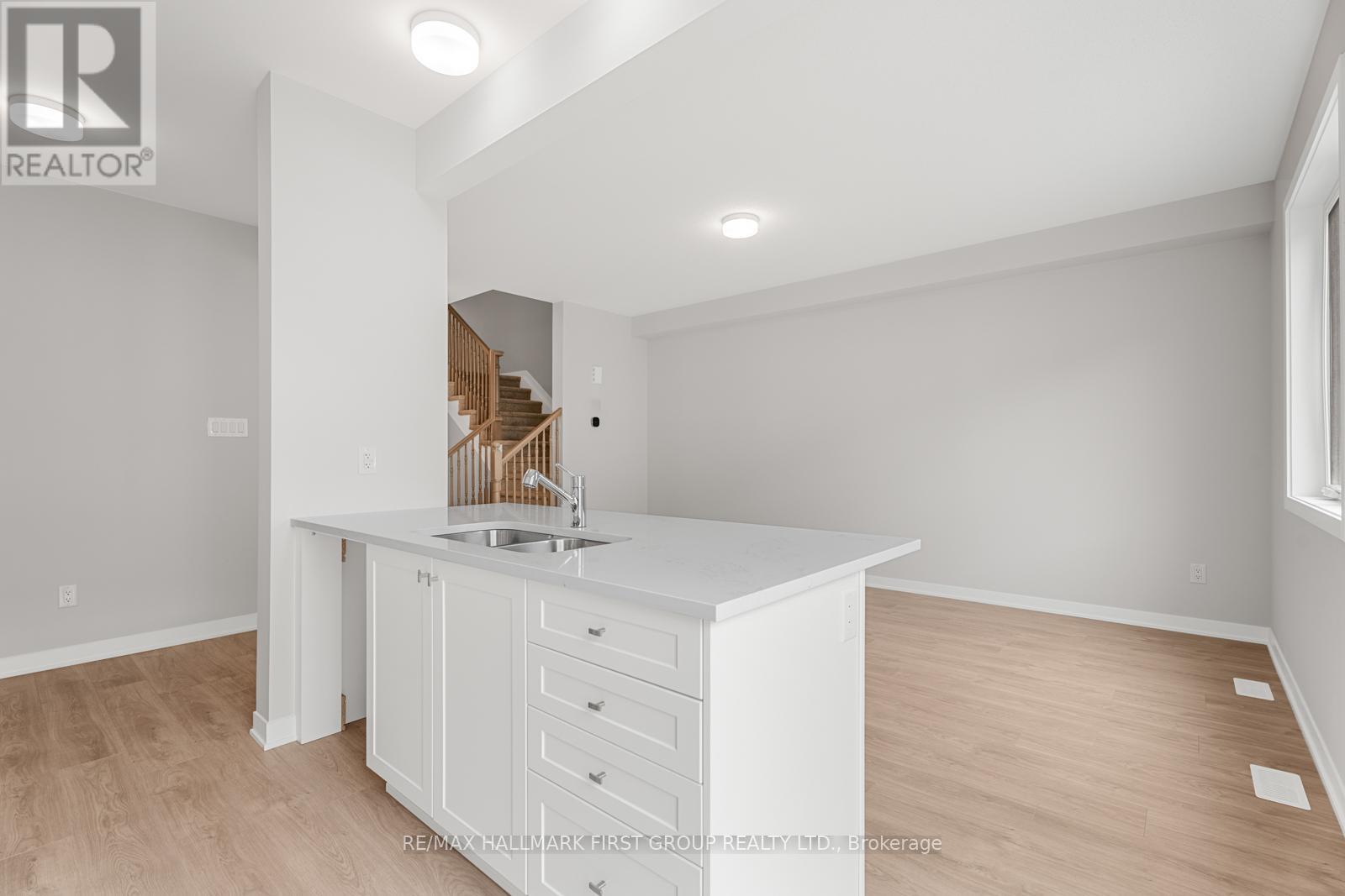 519 Brigatine Avenue, Ottawa, Ontario  K2S 0P9 - Photo 7 - X13515466