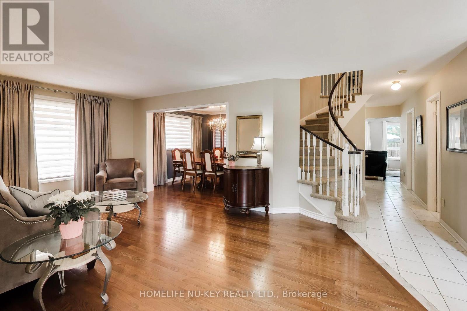 27 Lauchlin Crescent, Halton Hills, Ontario L7G 5R1 - Photo 8 - W13515658