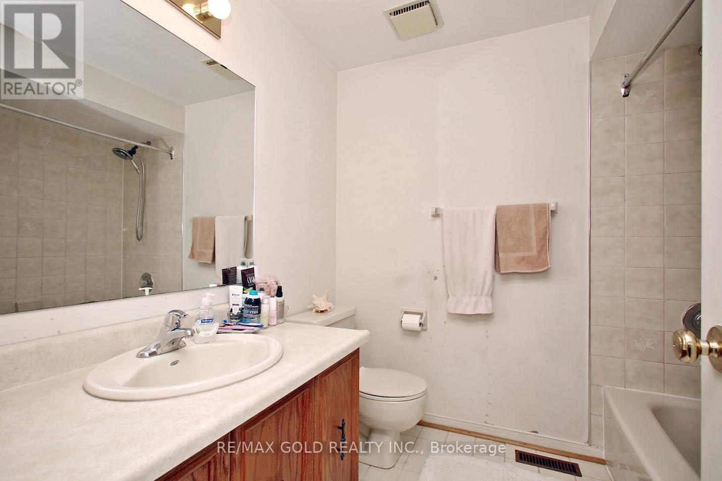65 Cheviot Crescent, Brampton, Ontario L6Z 4G9 - Photo 16 - W13515674