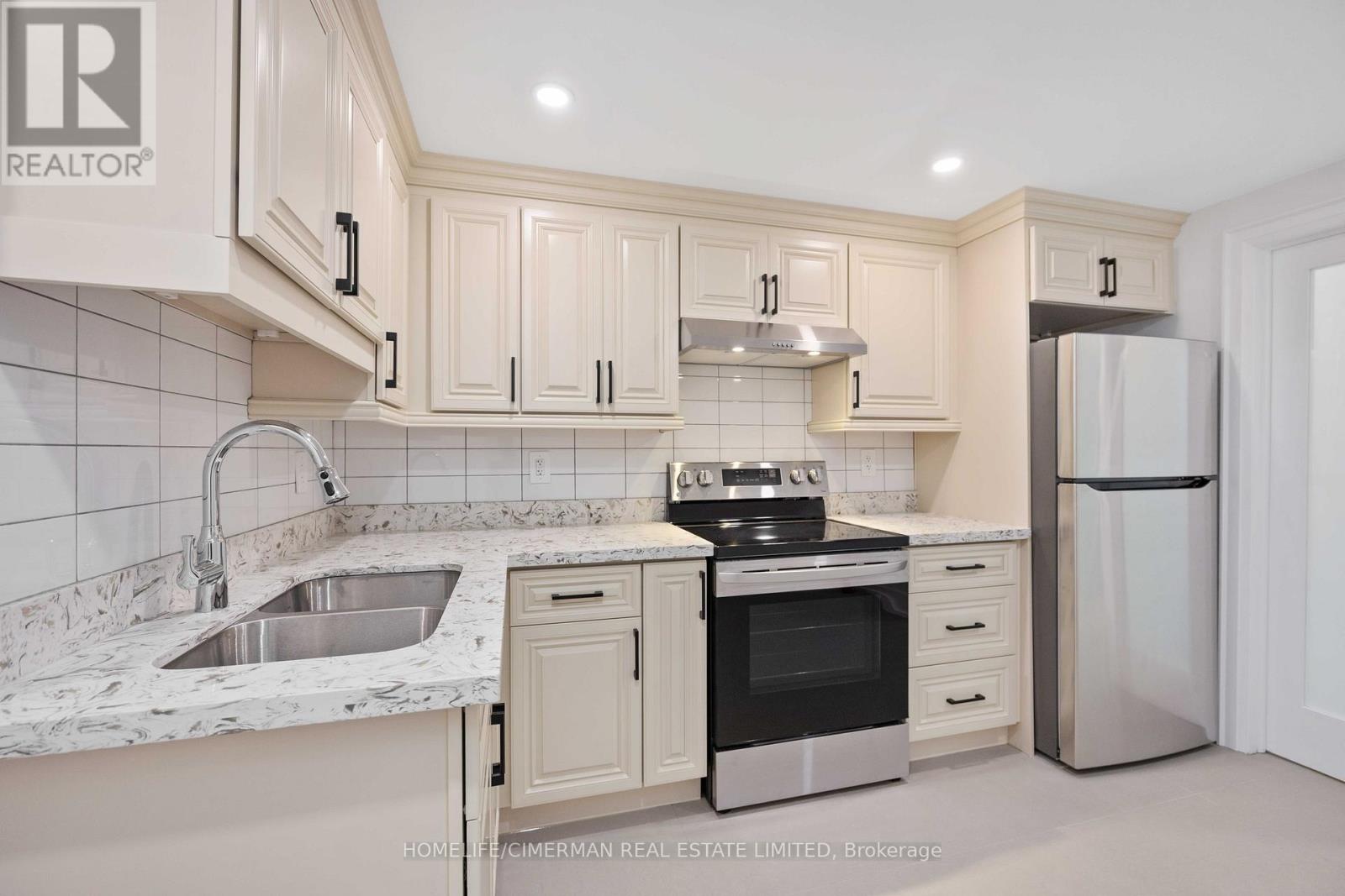 Lower - 861 Ossington Avenue, Toronto, Ontario  M6G 3V2 - Photo 13 - W13515676