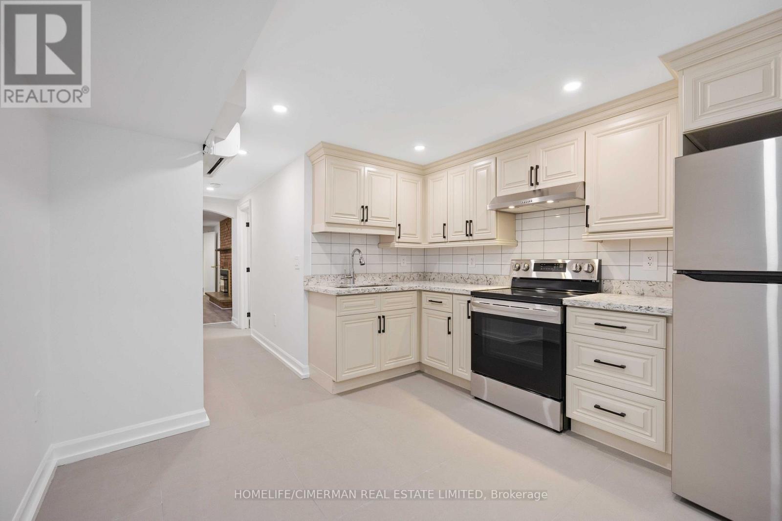 Lower - 861 Ossington Avenue, Toronto, Ontario  M6G 3V2 - Photo 17 - W13515676
