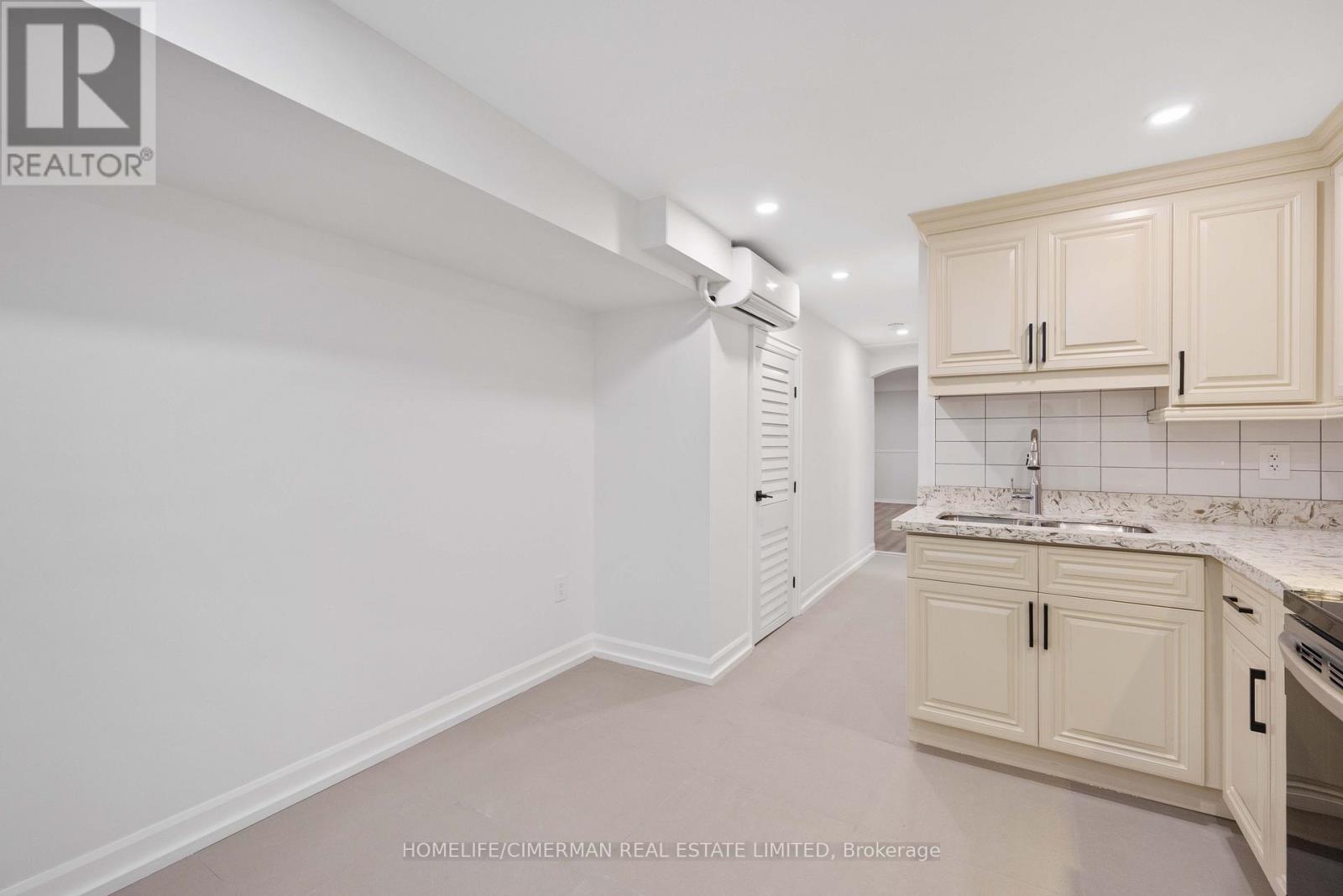 Lower - 861 Ossington Avenue, Toronto, Ontario  M6G 3V2 - Photo 19 - W13515676
