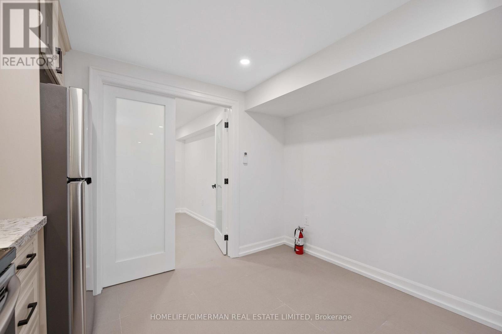 Lower - 861 Ossington Avenue, Toronto, Ontario  M6G 3V2 - Photo 20 - W13515676