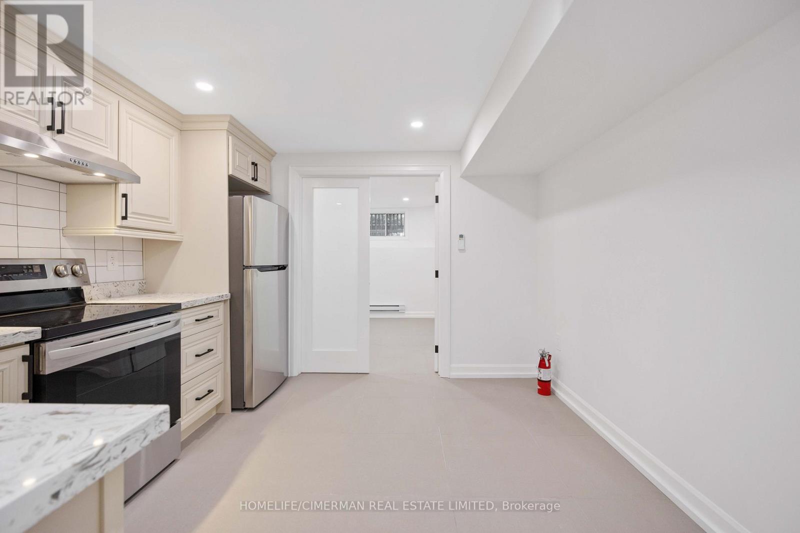 Lower - 861 Ossington Avenue, Toronto, Ontario  M6G 3V2 - Photo 21 - W13515676