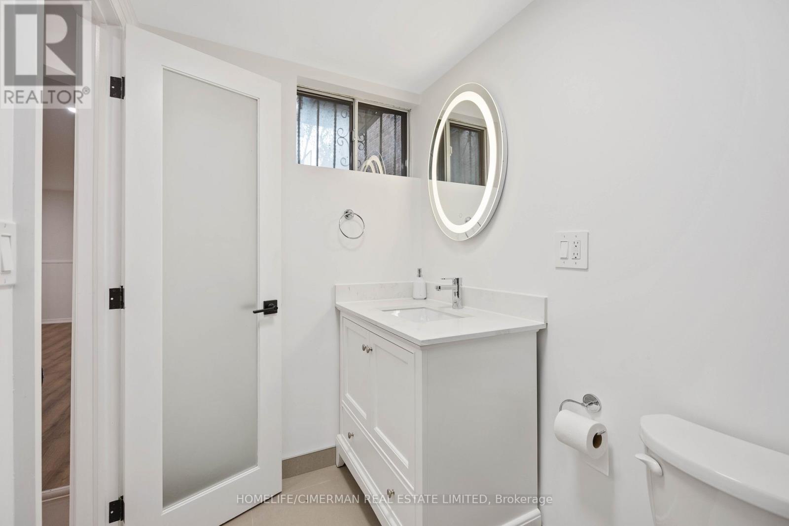 Lower - 861 Ossington Avenue, Toronto, Ontario  M6G 3V2 - Photo 29 - W13515676