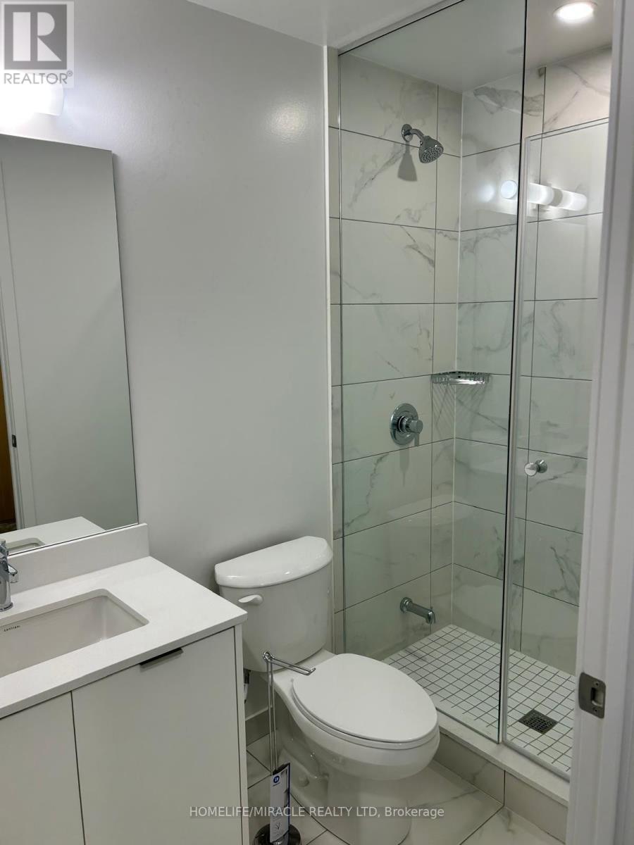 1110 - 202 Burnhamthorpe Road W, Mississauga, Ontario L5A 0B2 - Photo 11 - W13515710
