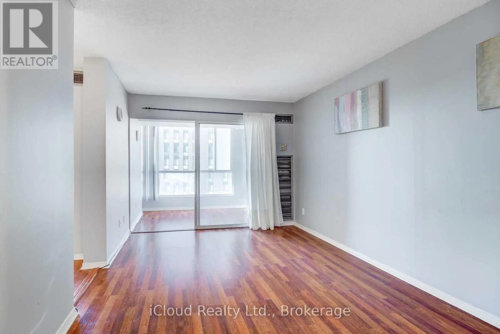 1514 - 145 Hillcrest Avenue, Mississauga, Ontario  L5B 3Z1 - Photo 7 - W13515762